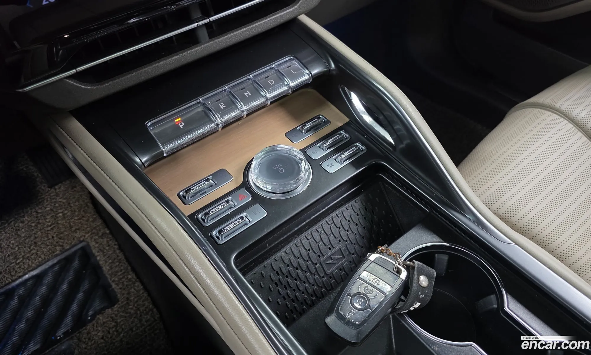 Lincoln Nautilus 2024 — 6