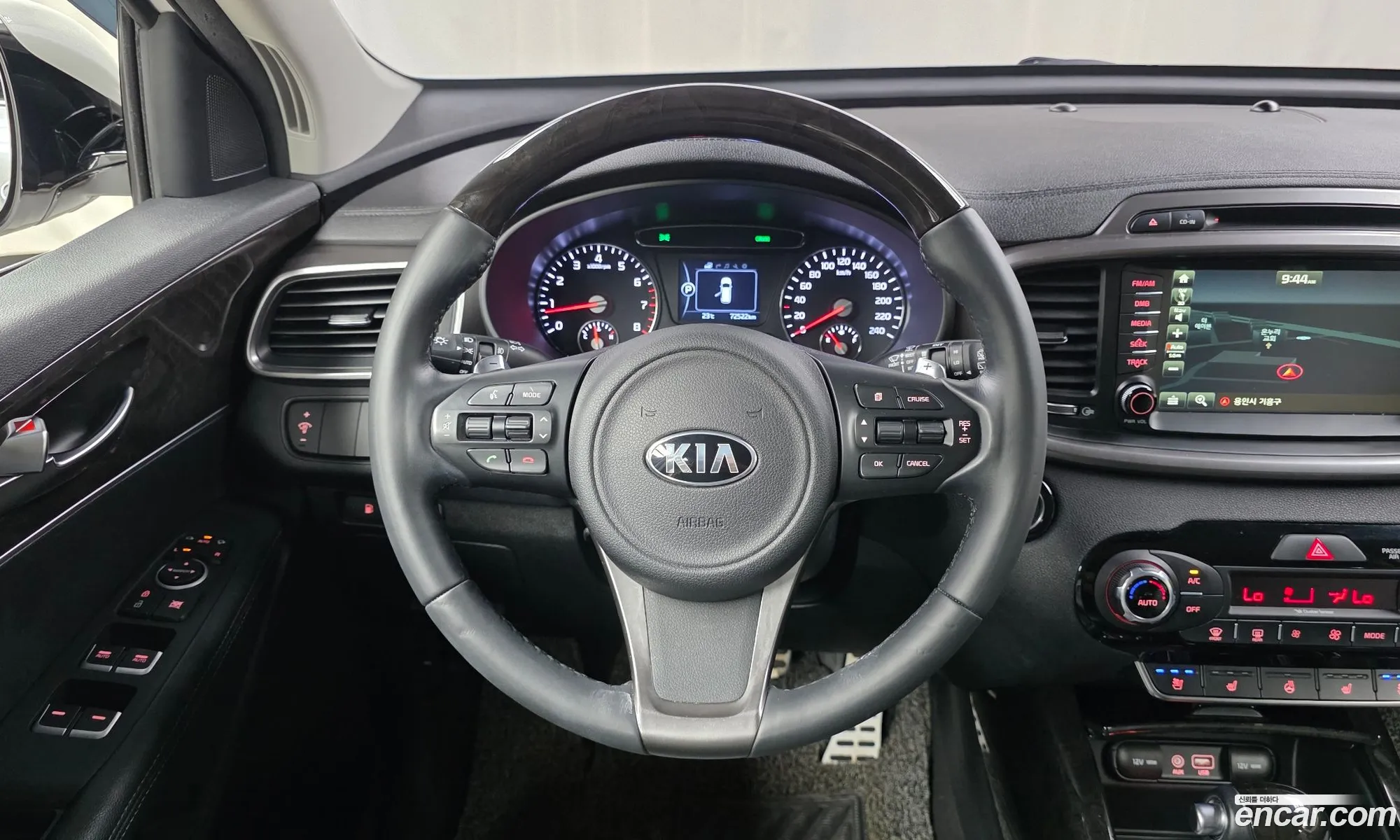Kia Sorento 2017 — 18