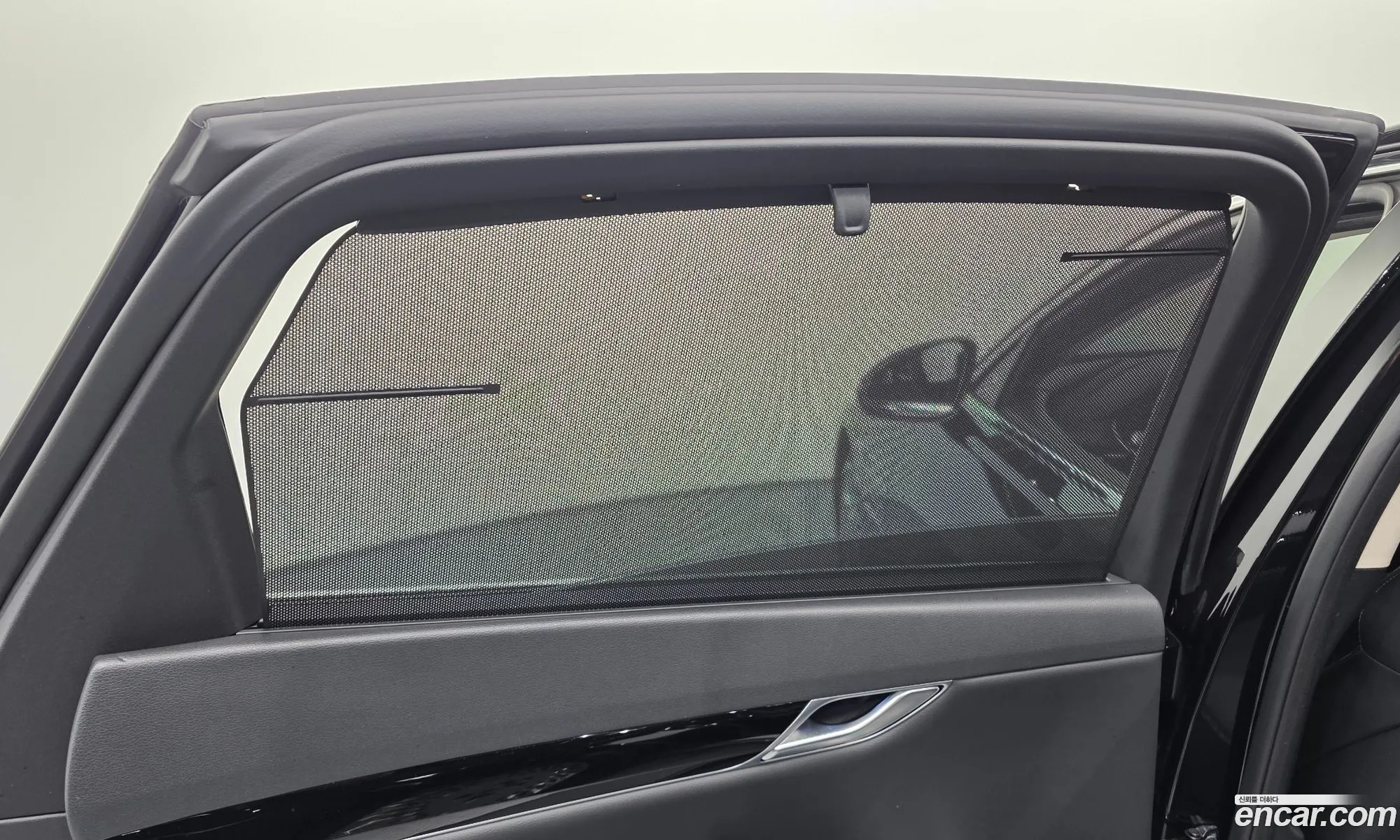 Genesis G80 2023 — 15