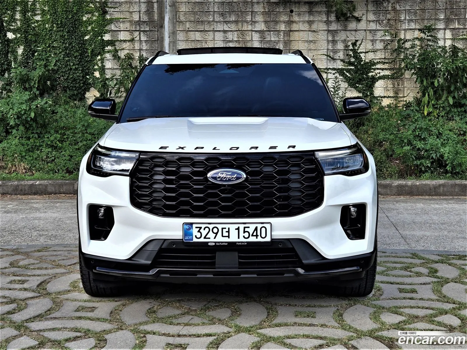 Ford Explorer 6th Gen 2025 — 6