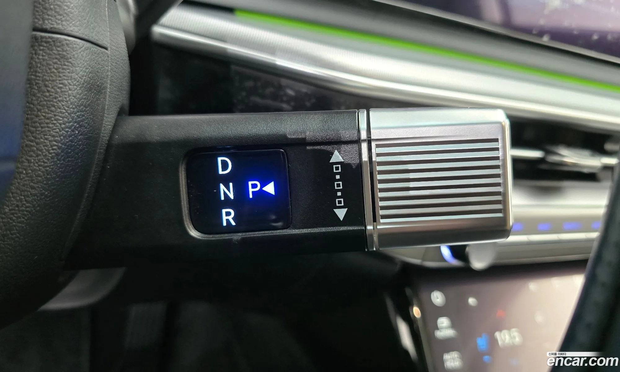 Hyundai Grandeur Hybrid 2024 — 6