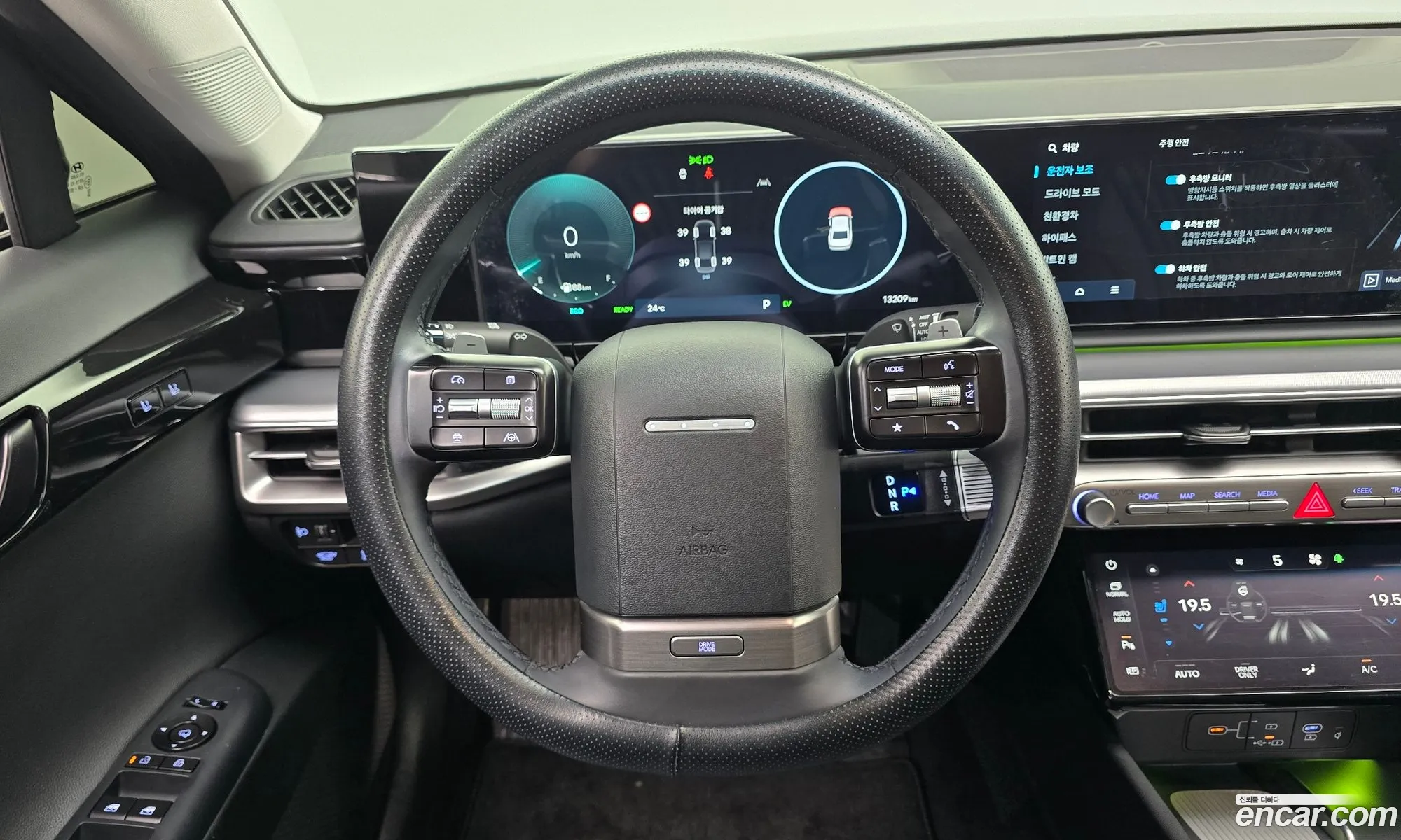 Hyundai Grandeur Hybrid 2024 — 8