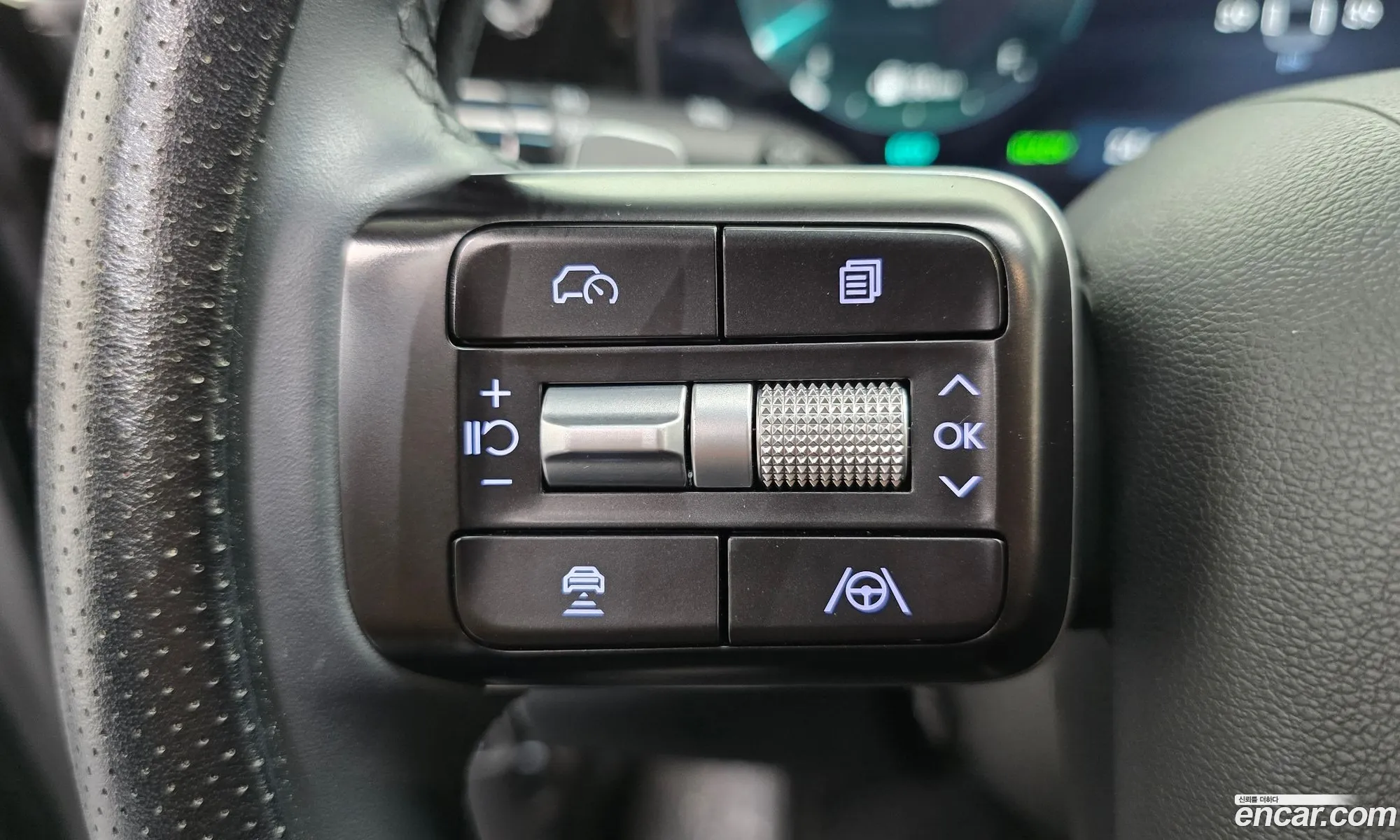 Hyundai Grandeur Hybrid 2024 — 4