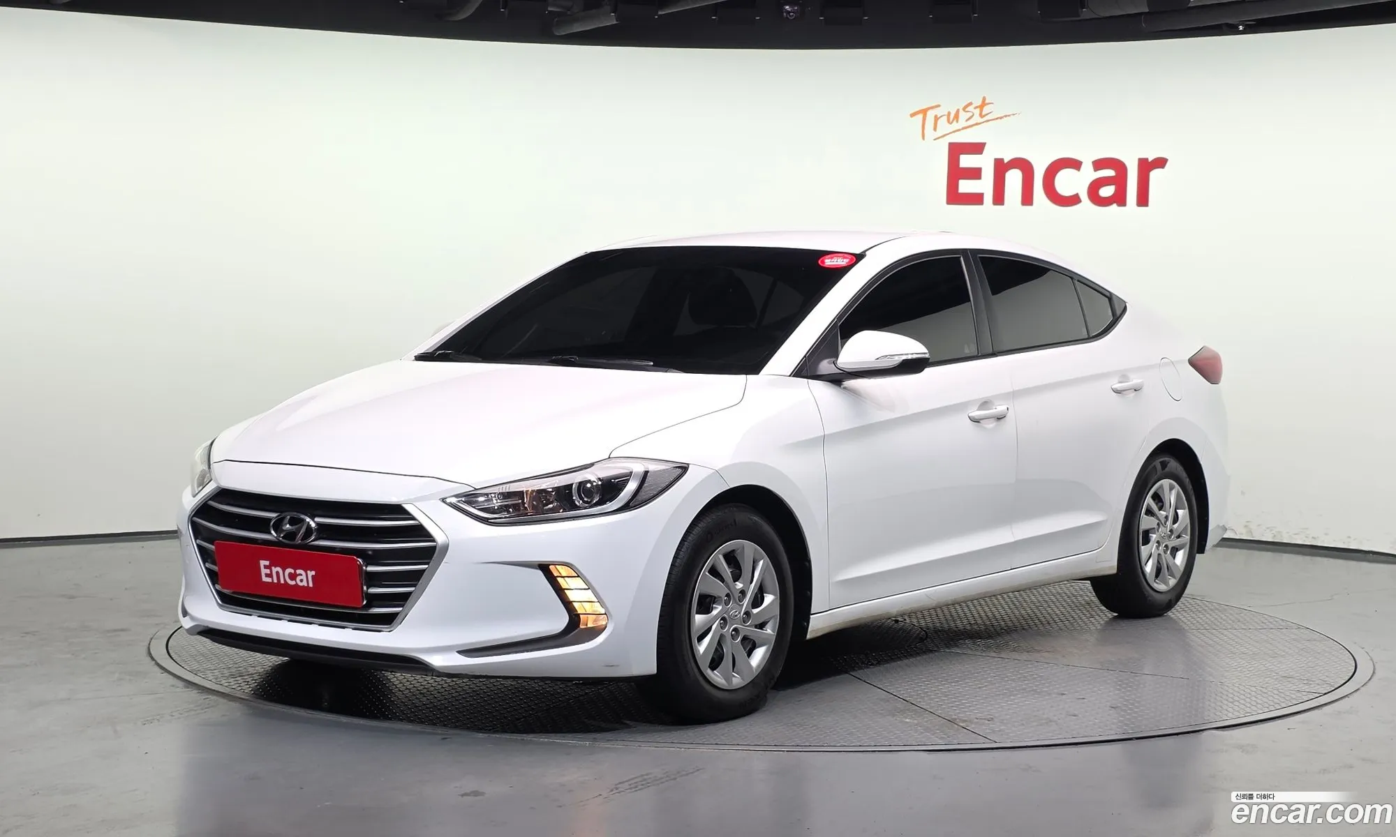 Hyundai Elantra AD 2016 — 9