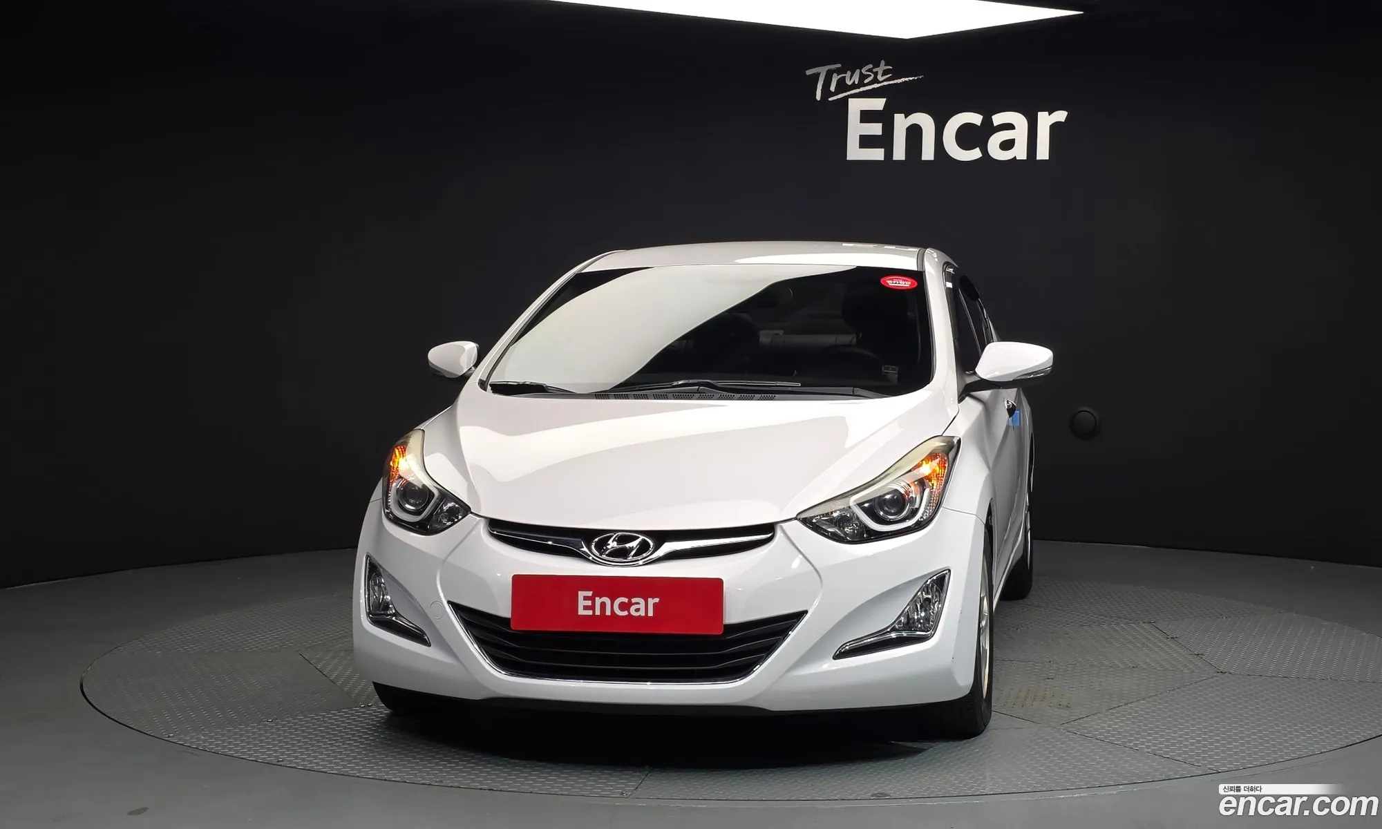 Hyundai Elantra 2015 — 11