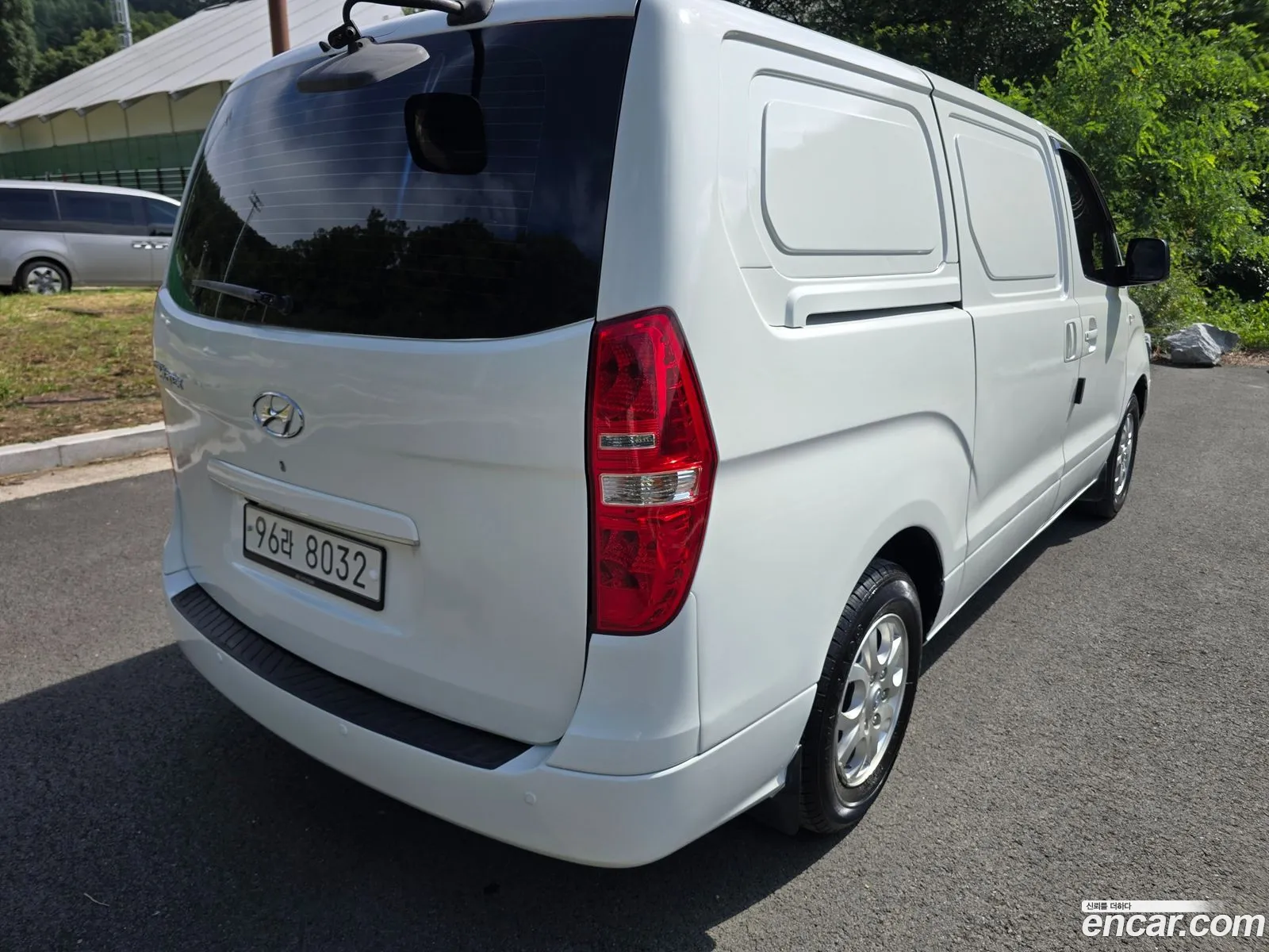 Hyundai Grand Starex 2010 — 8