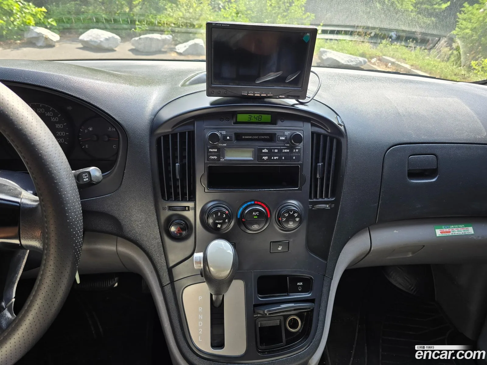 Hyundai Grand Starex 2010 — 16