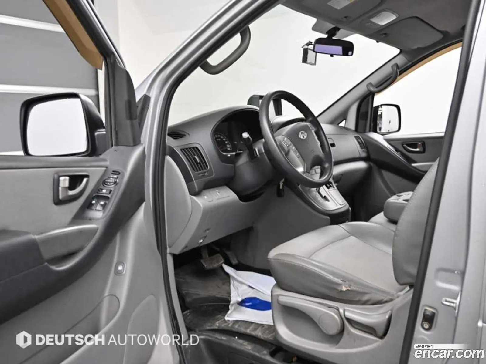 Hyundai Grand Starex 2011 — 3