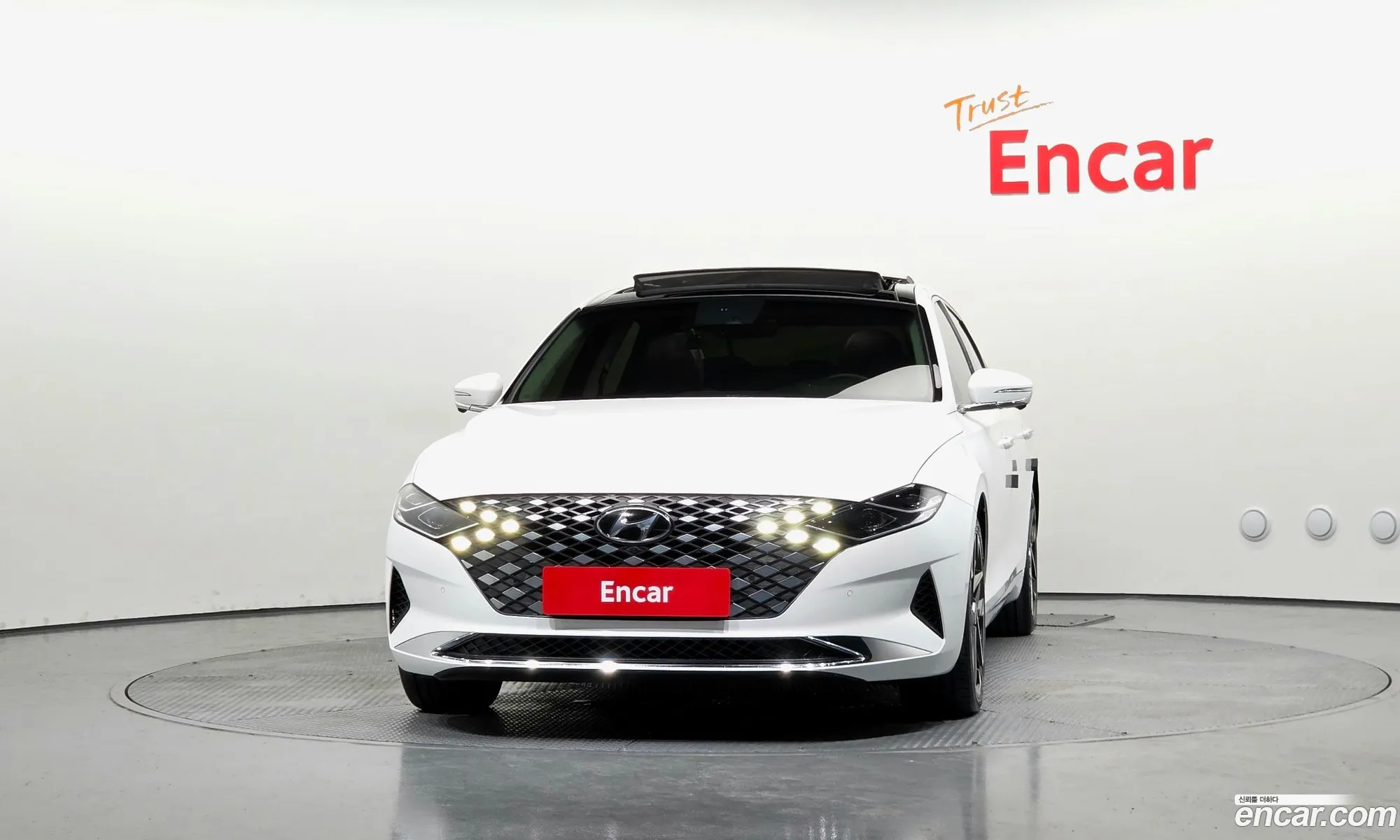 Hyundai Grandeur IG 2020 — 15