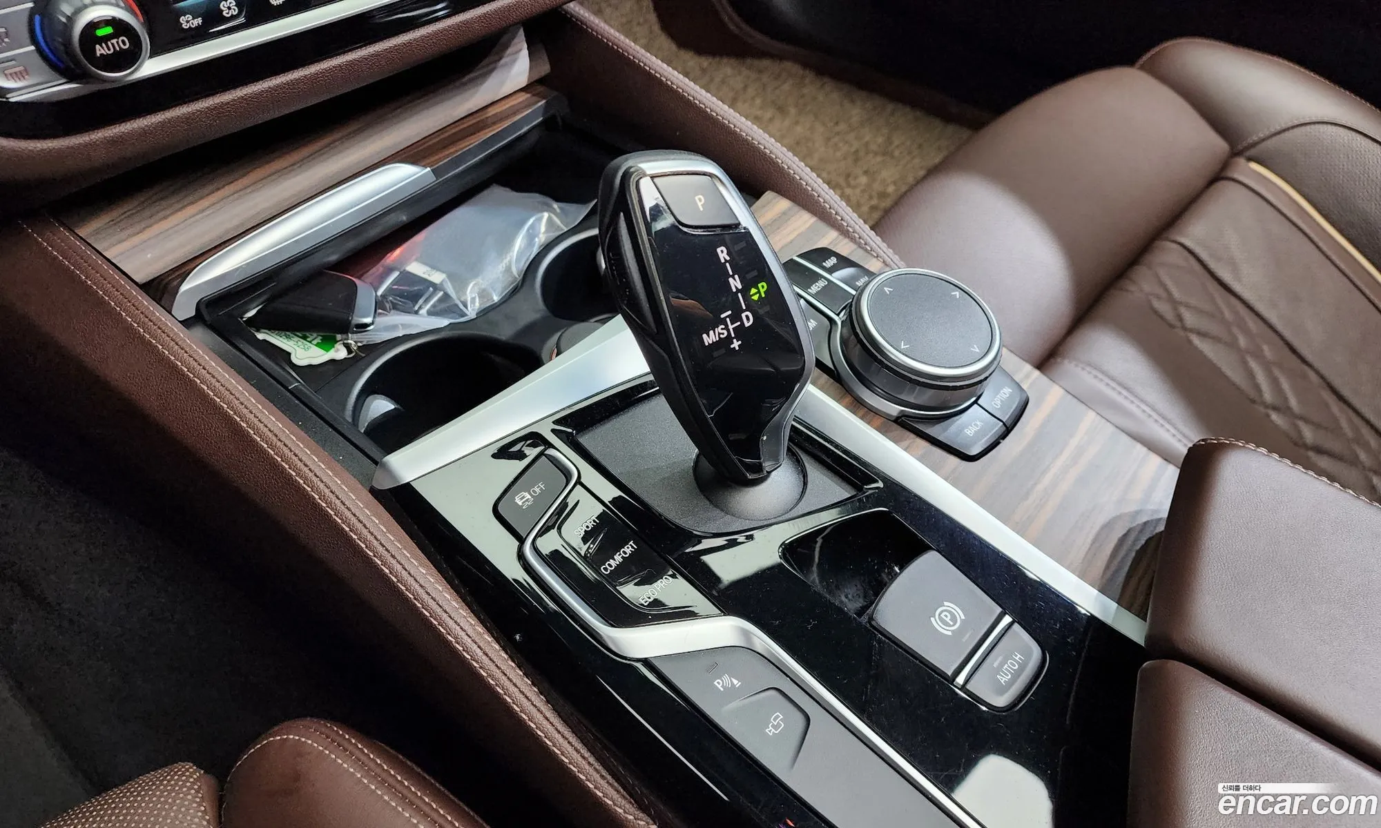 BMW 5 Series 2019 — 25