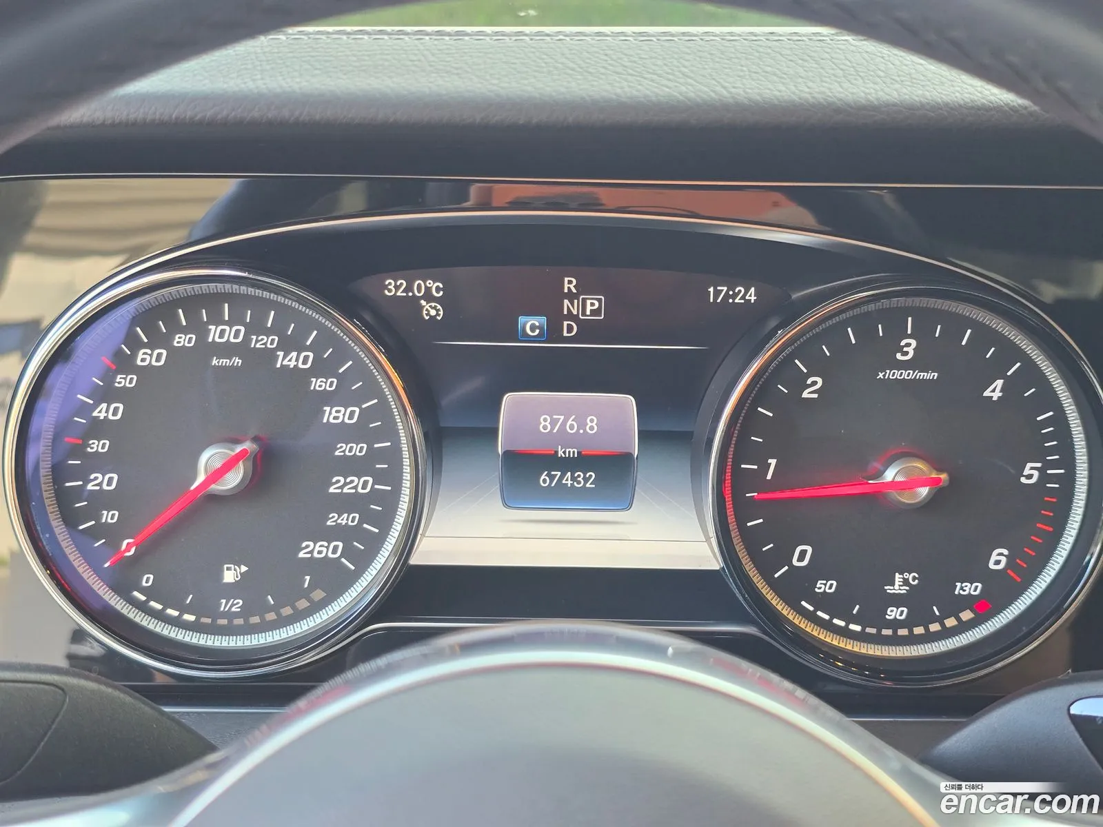 Mercedes-Benz E-Class W213 2019 — 13