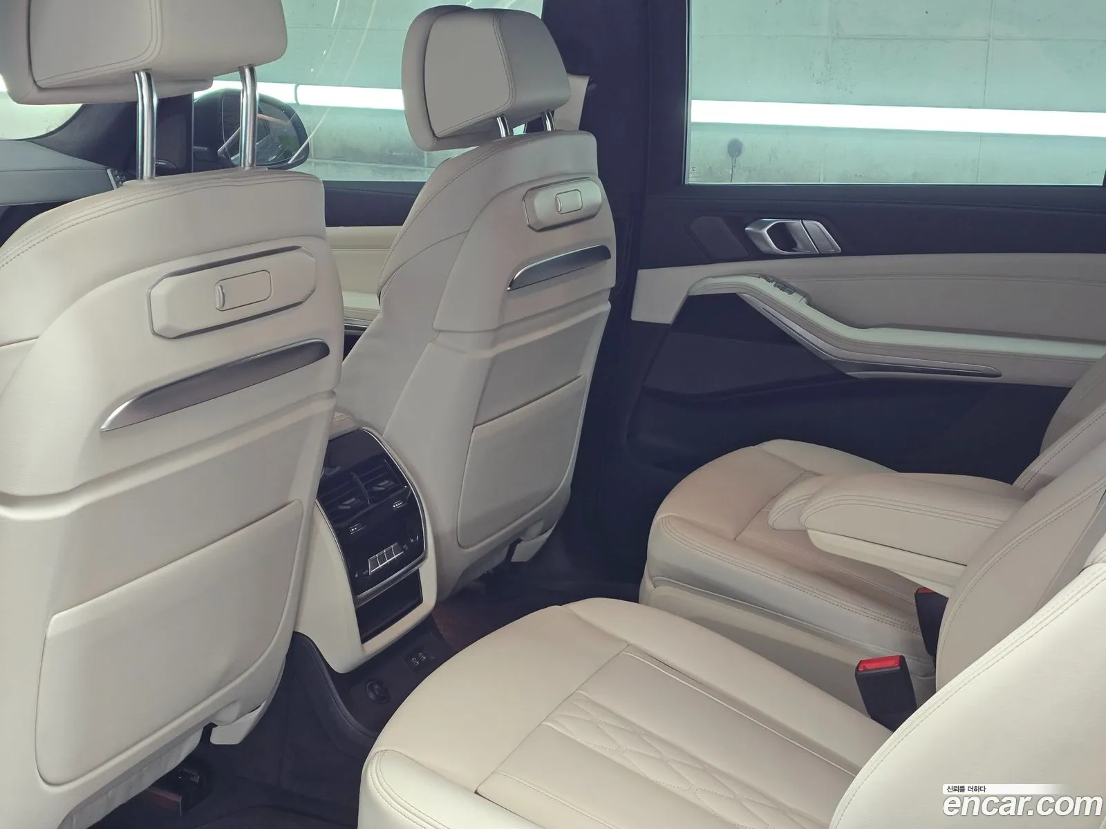 BMW X7 2023 — 9