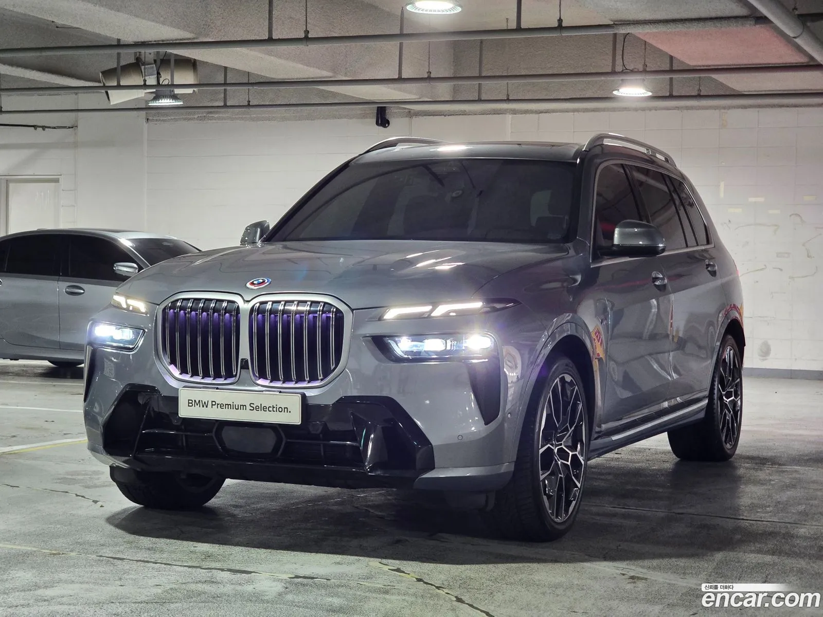 BMW X7 2023 — 19