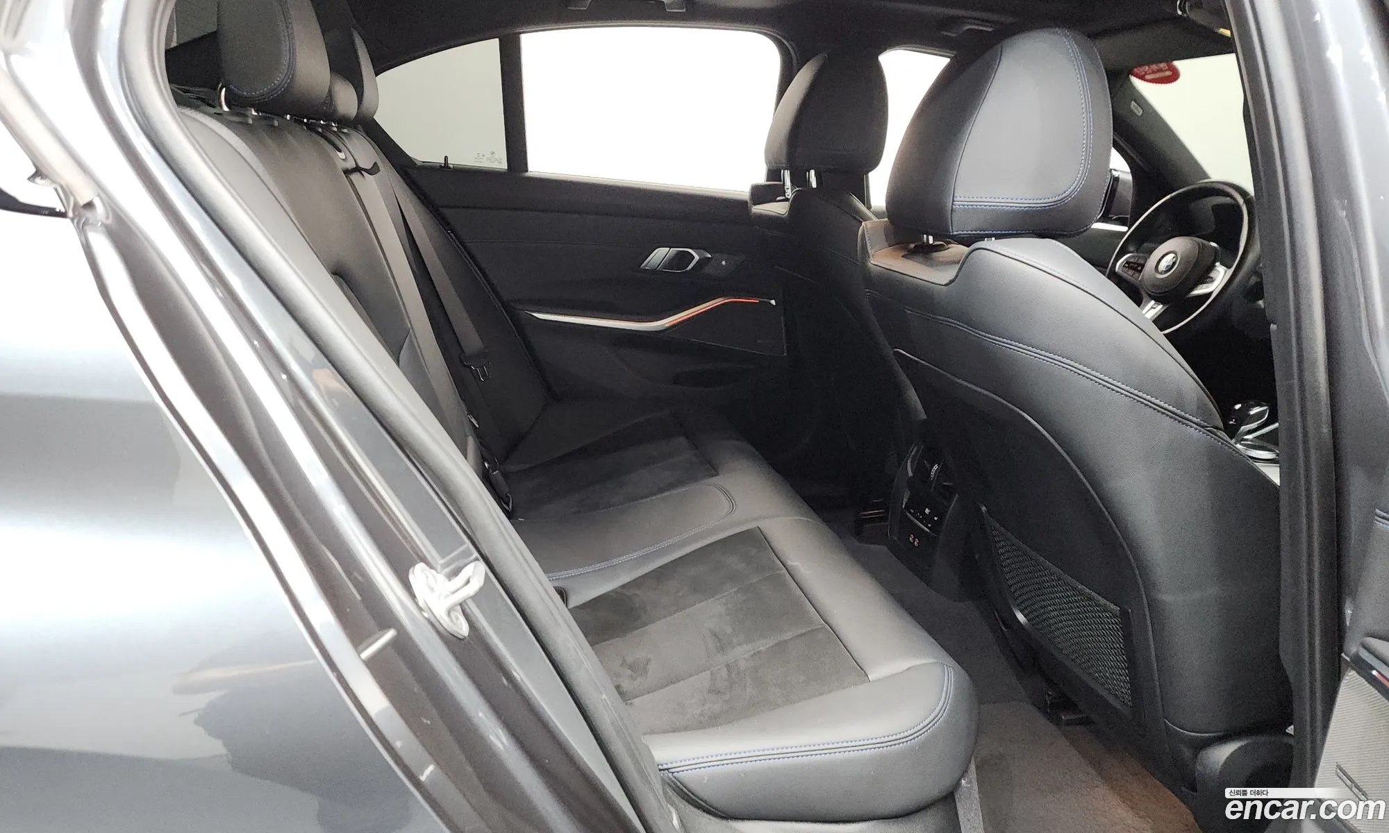 BMW 3 Series 2021 — 28