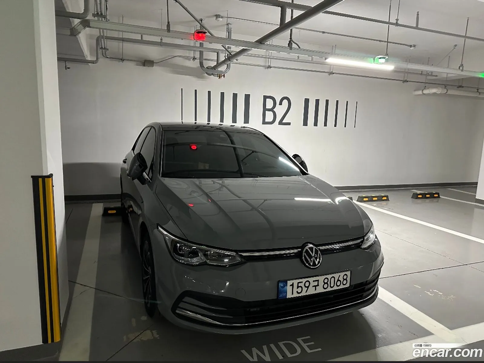 Volkswagen Golf 8th Gen 2022 — 4