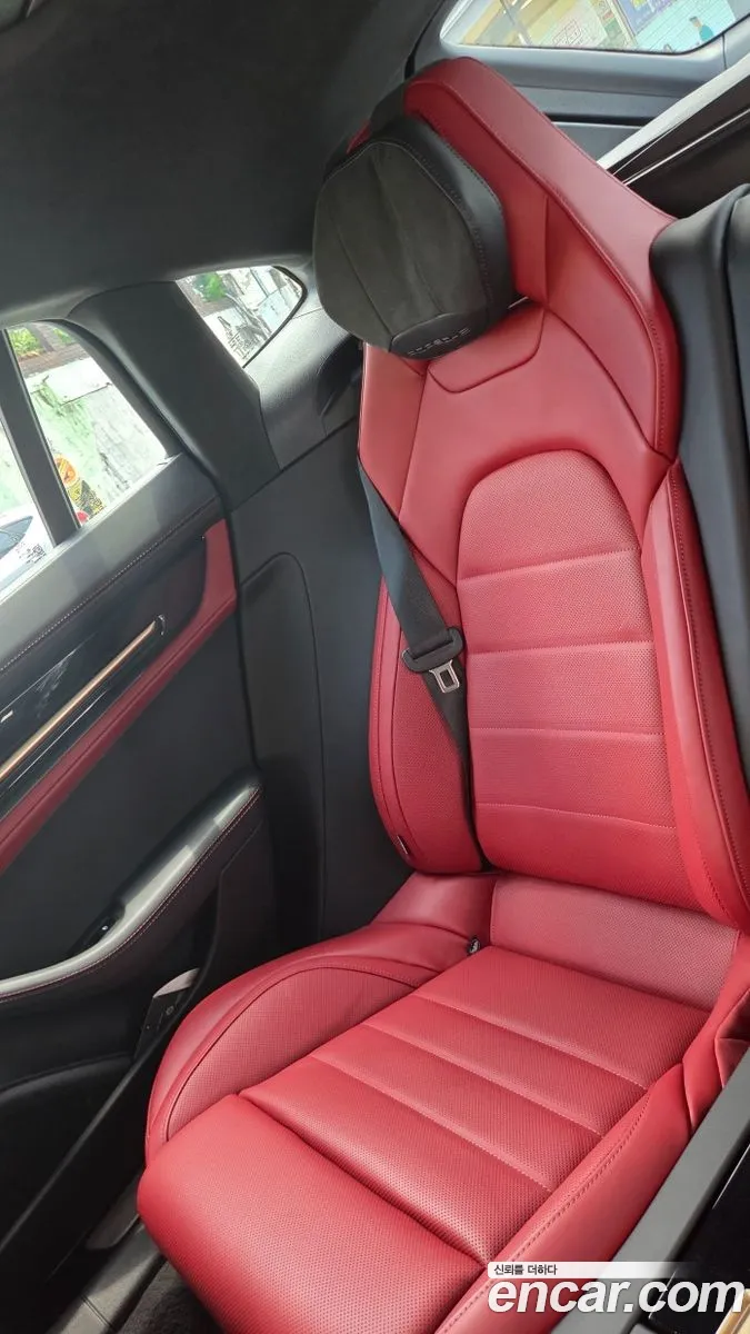 Porsche Panamera 2024 — 4