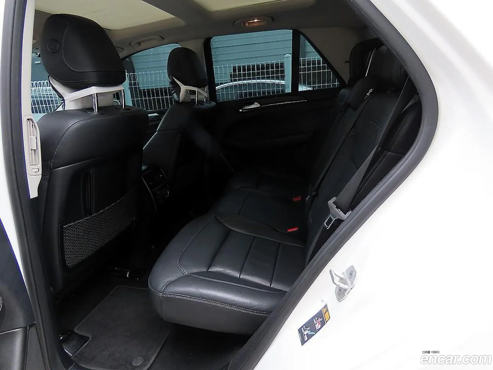 Mercedes-Benz GLE-Class W166 2017 — 16