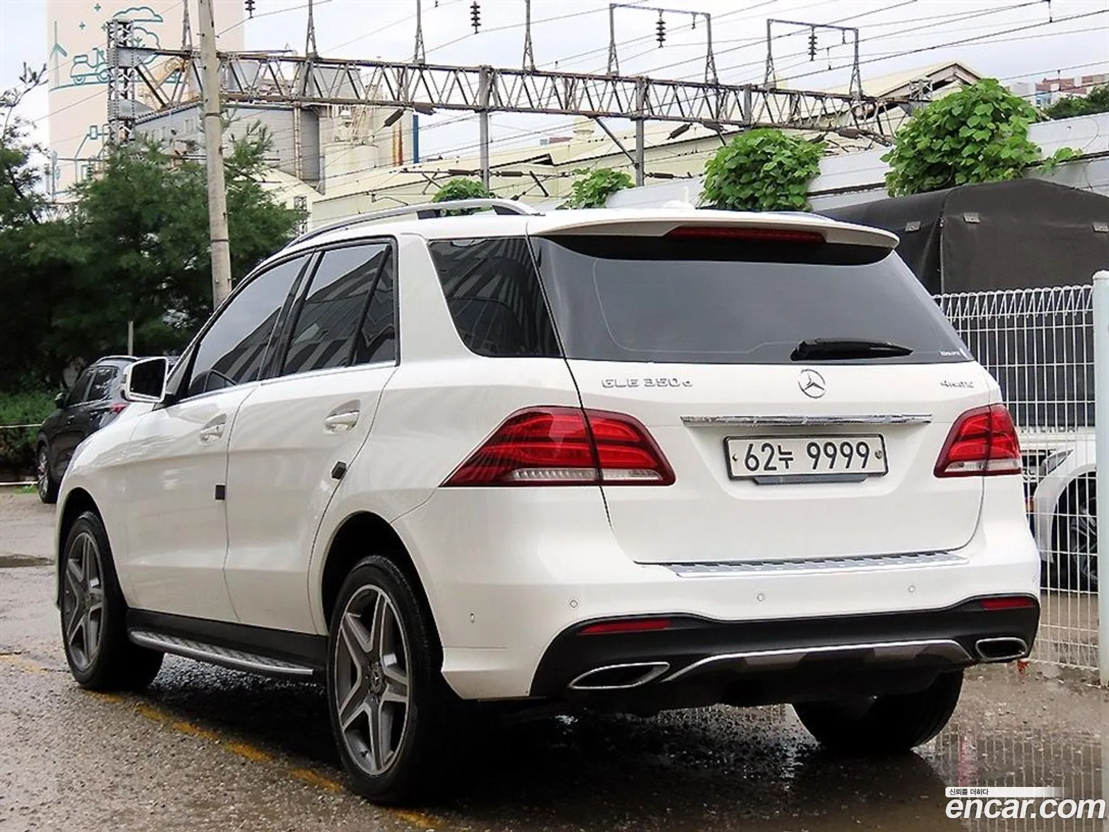 Mercedes-Benz GLE-Class W166 2017 — 4
