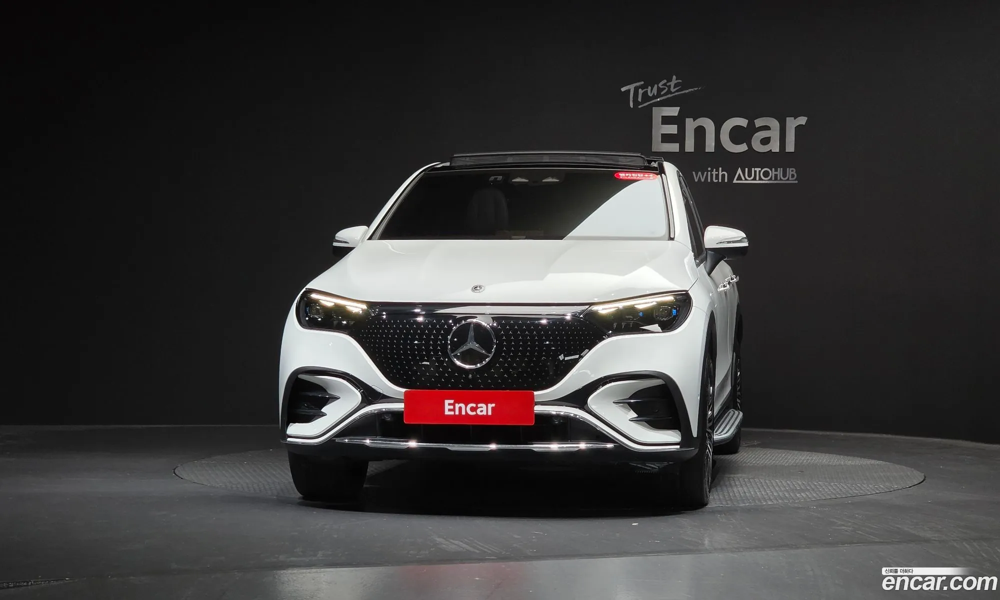 Mercedes-Benz EQE SUV X294 2023 — 3