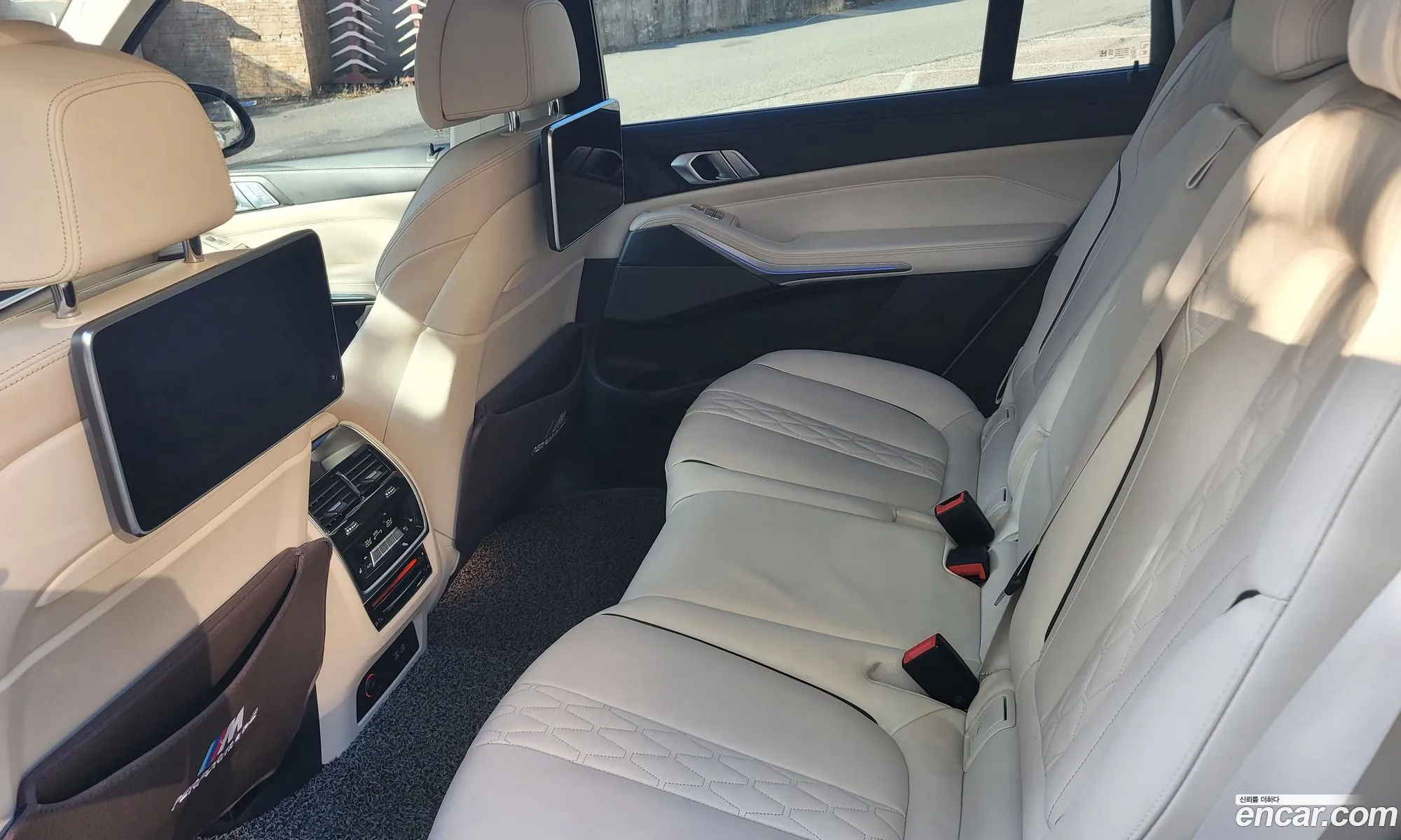 BMW X7 2022 — 9