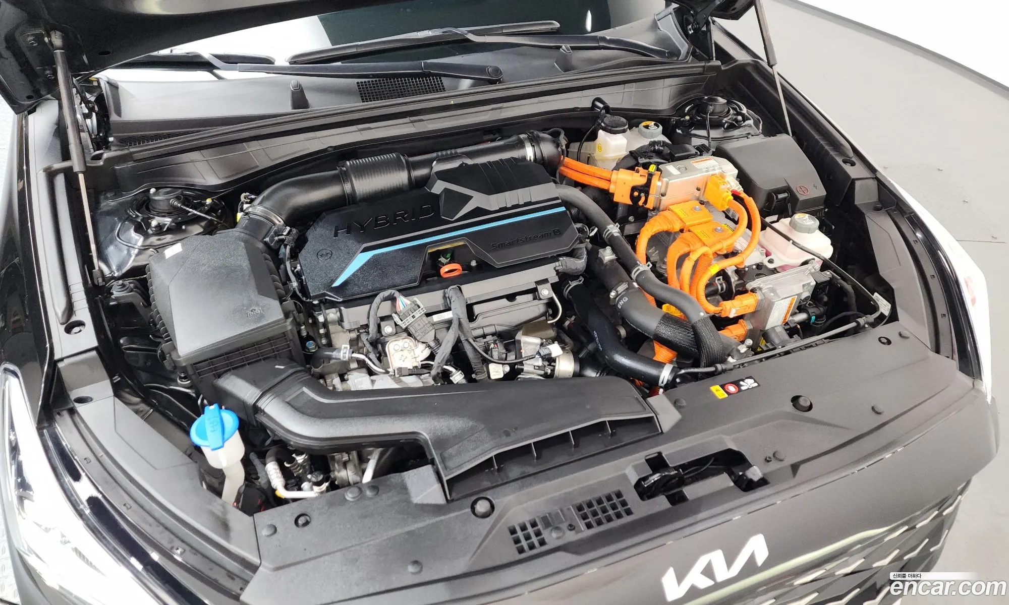 Kia K8 Hybrid 2022 — 15