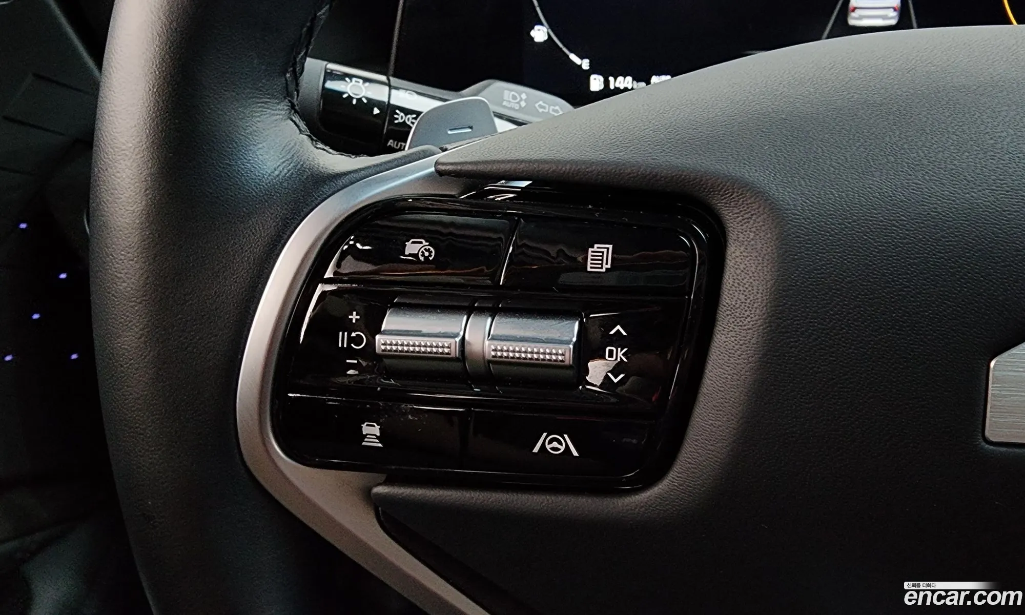 Kia K8 Hybrid 2022 — 3