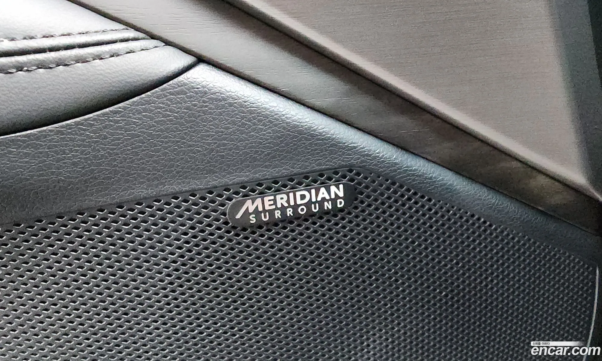 Kia K8 Hybrid 2022 — 10