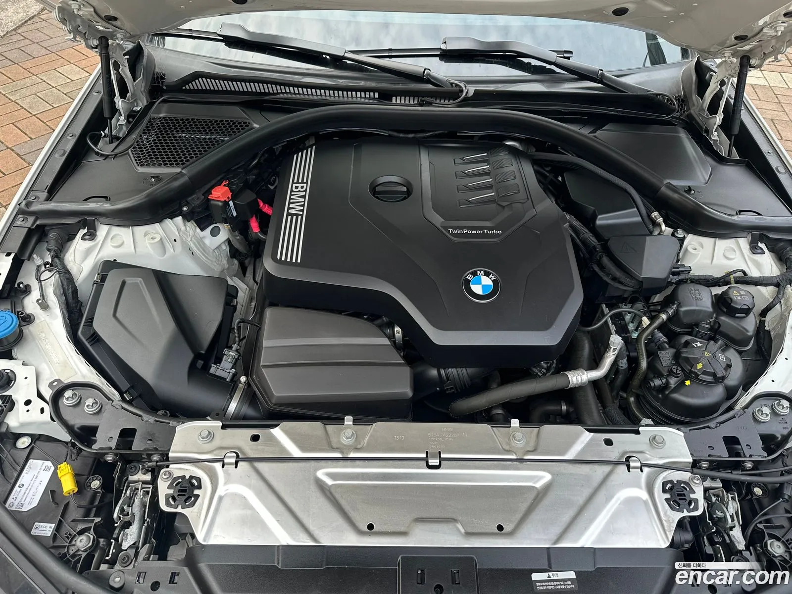 BMW 3 Series 2023 — 7
