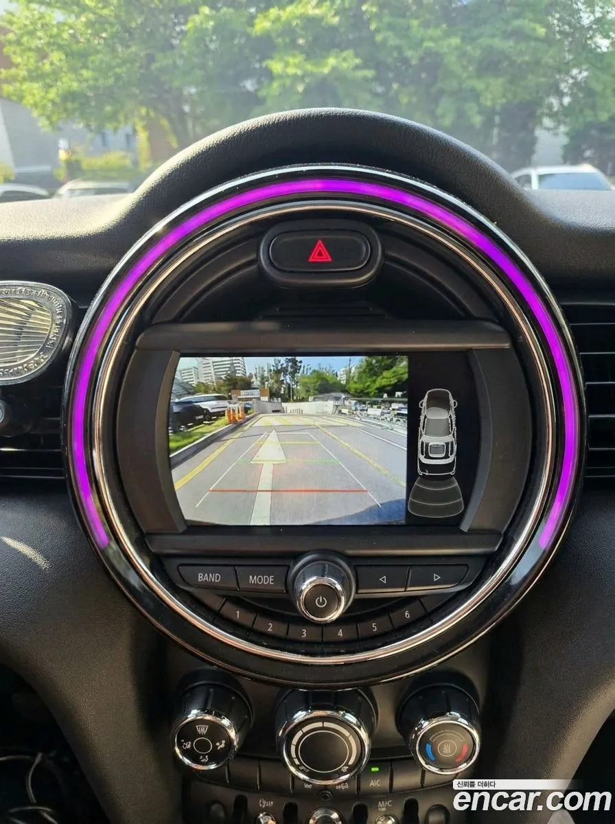 Mini Cooper D 2016 — 2