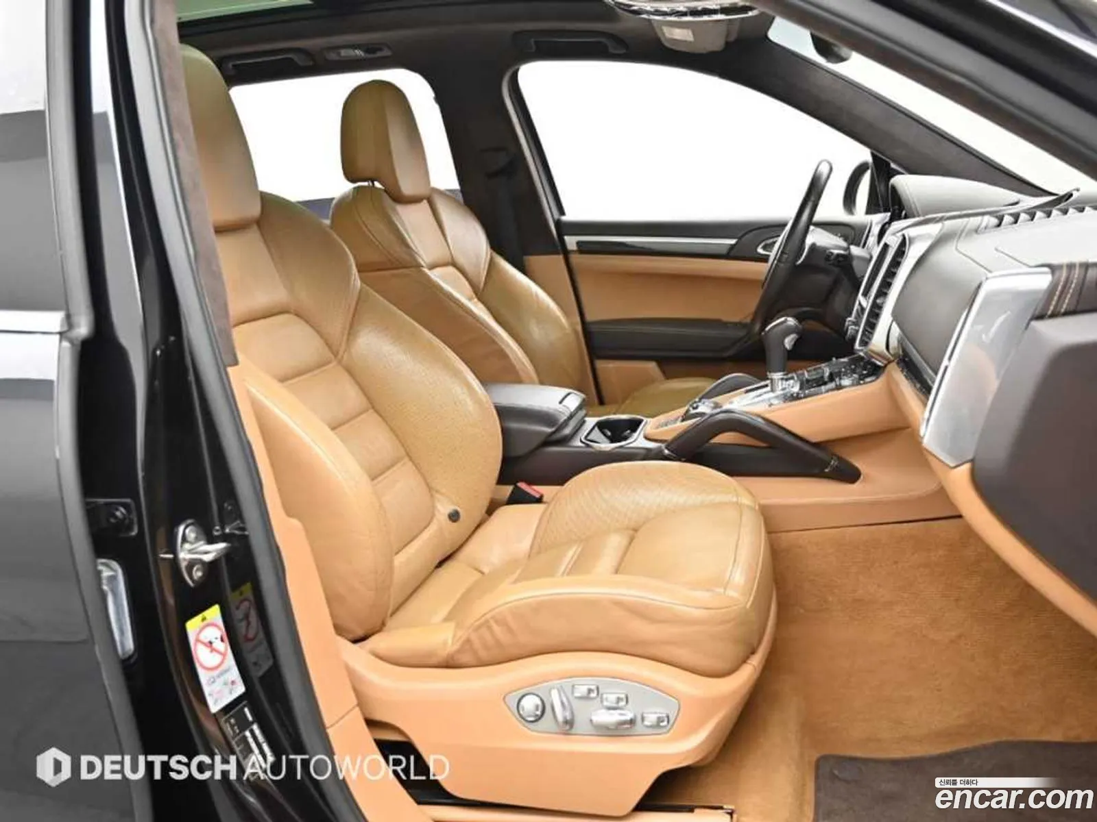 Porsche Cayenne 2011 — 17