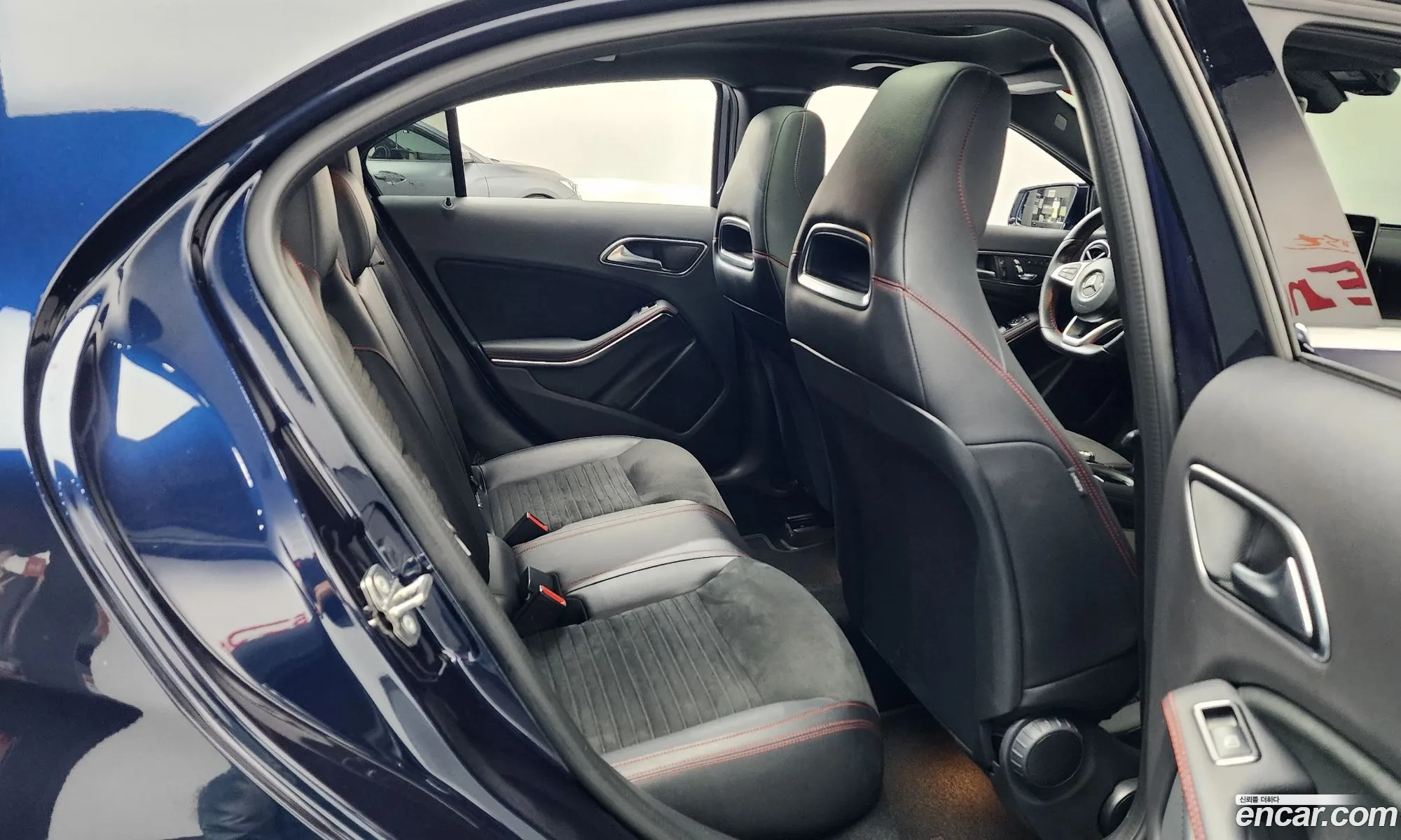 Mercedes-Benz A-Class W176 2018 — 13