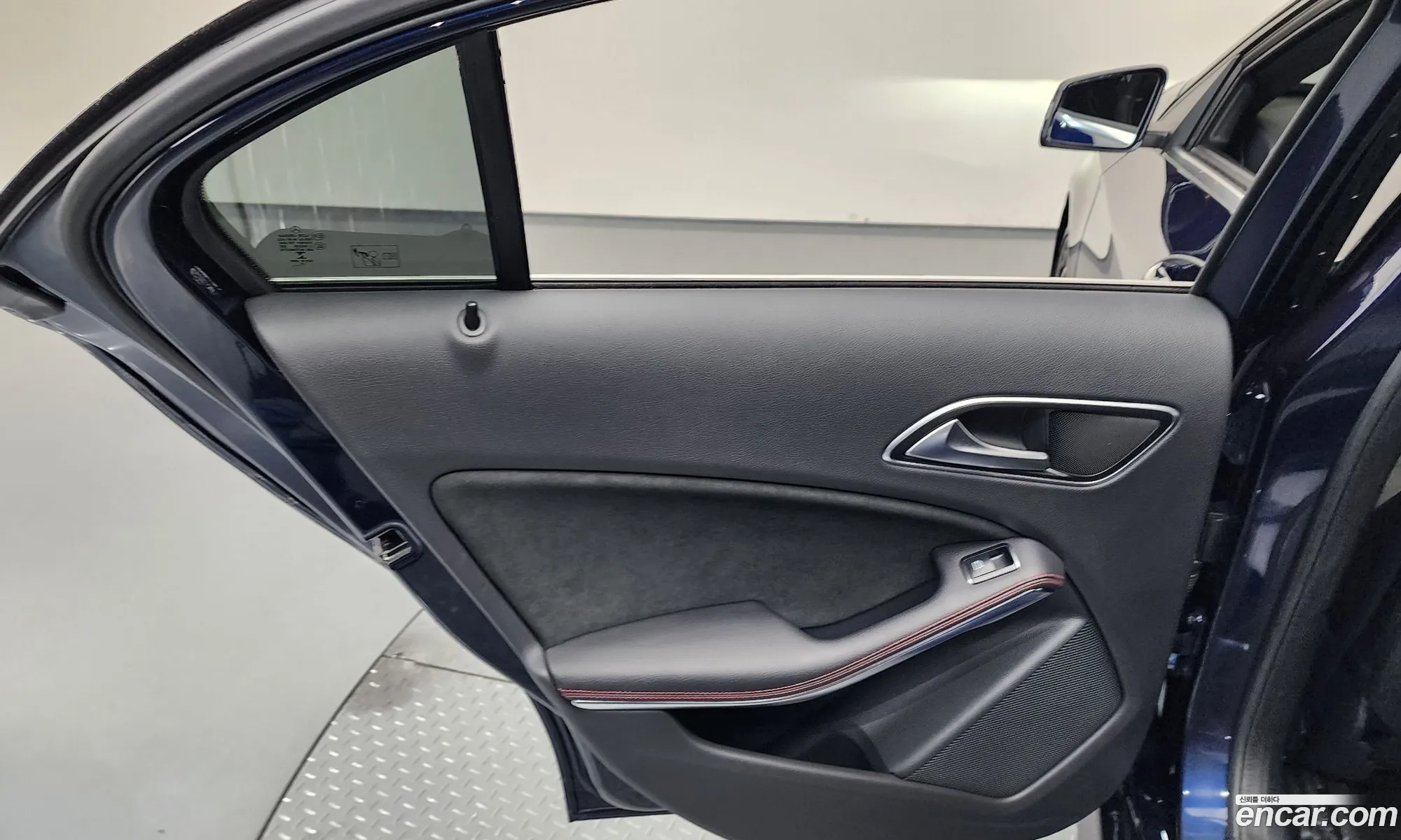 Mercedes-Benz A-Class W176 2018 — 16