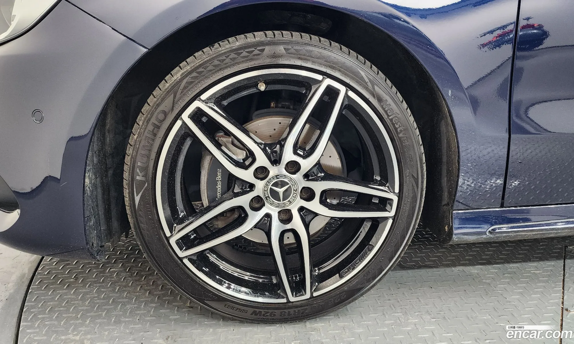 Mercedes-Benz A-Class W176 2018 — 28