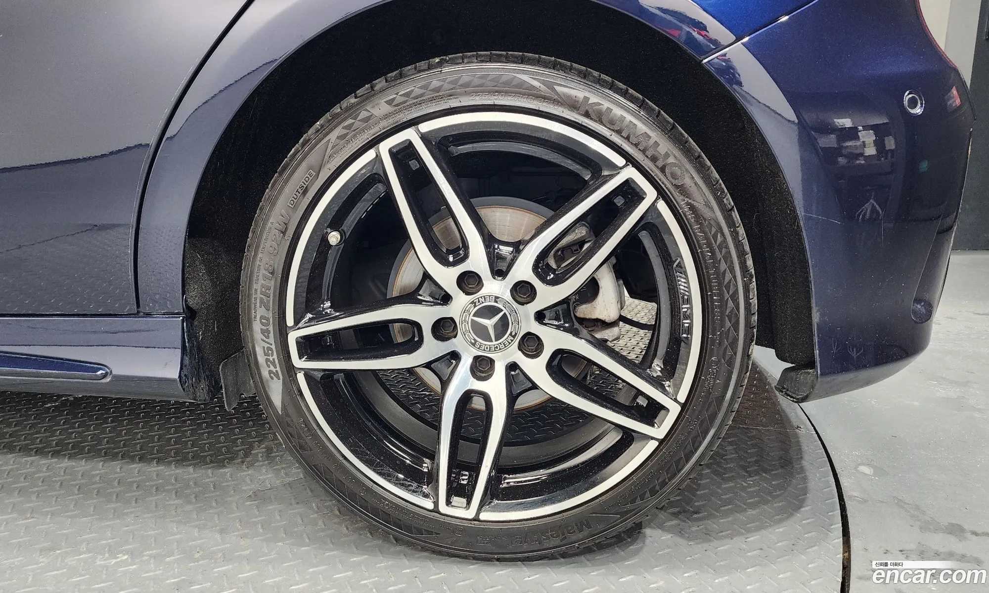 Mercedes-Benz A-Class W176 2018 — 30