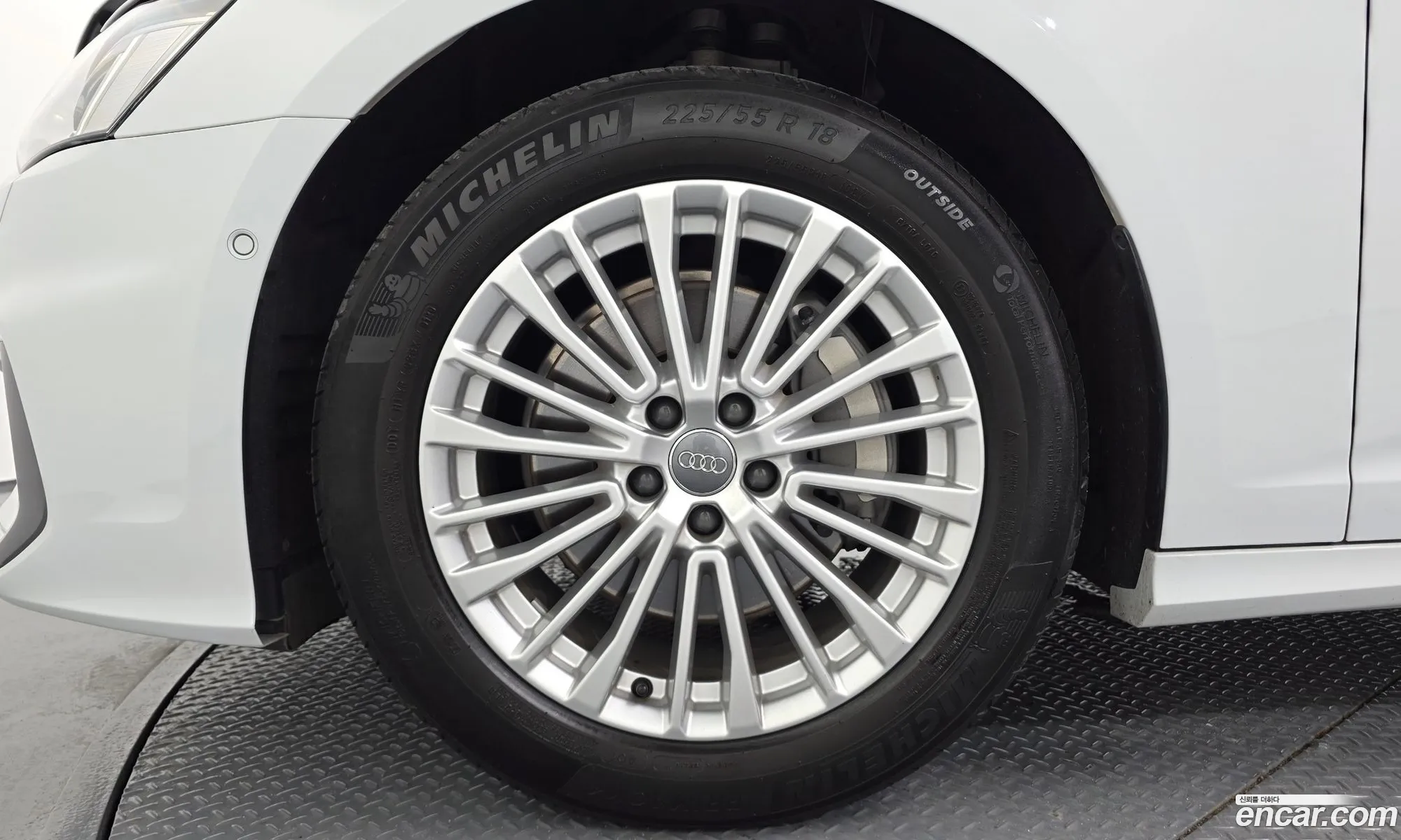 Audi A6 2020 WAUZZZF27LN071145 — 20