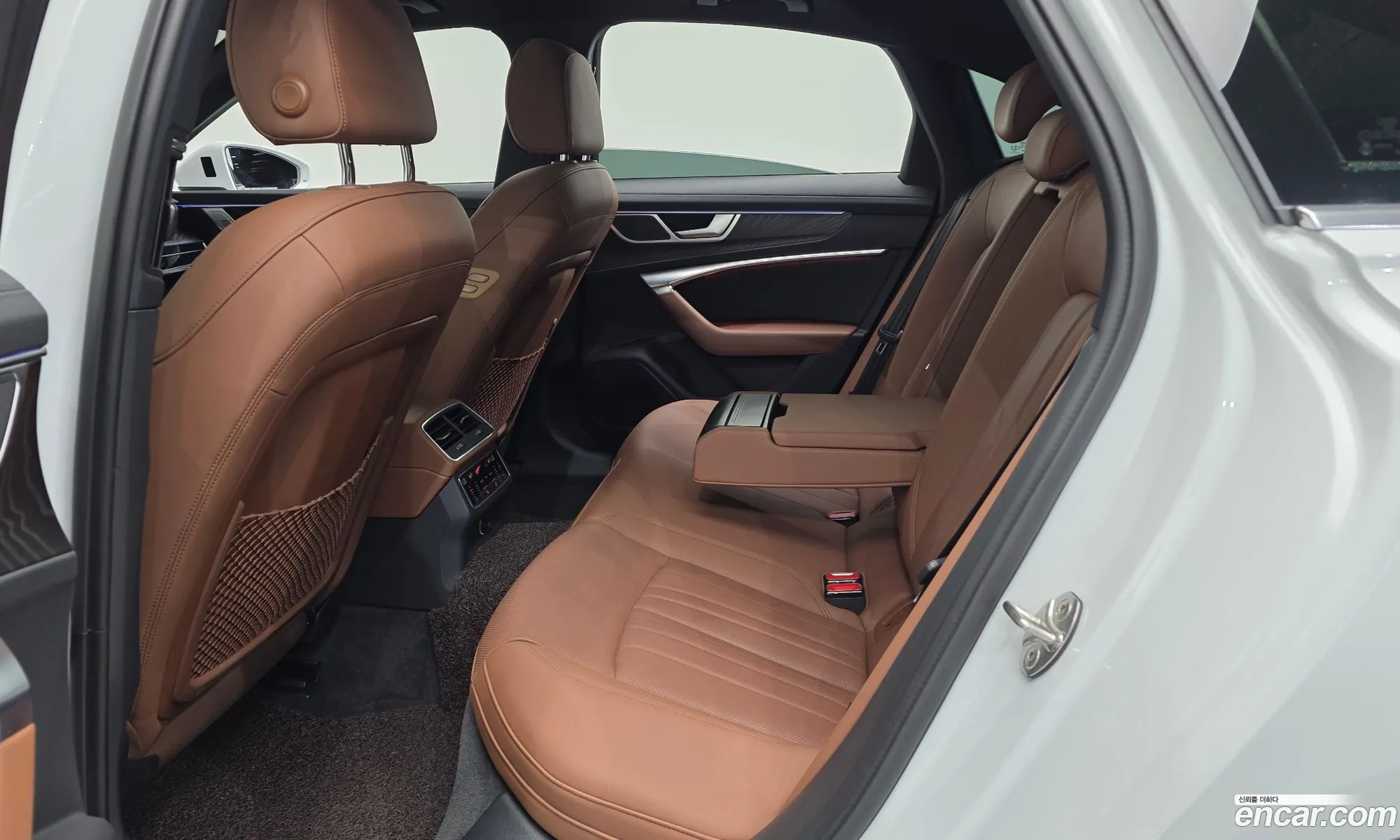 Audi A6 2020 WAUZZZF27LN071145 — 15