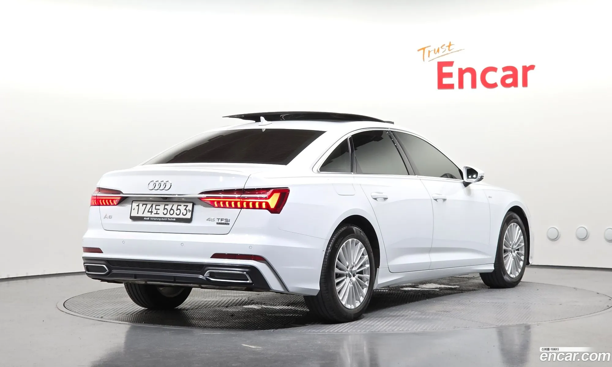 Audi A6 2020 WAUZZZF27LN071145 — 2
