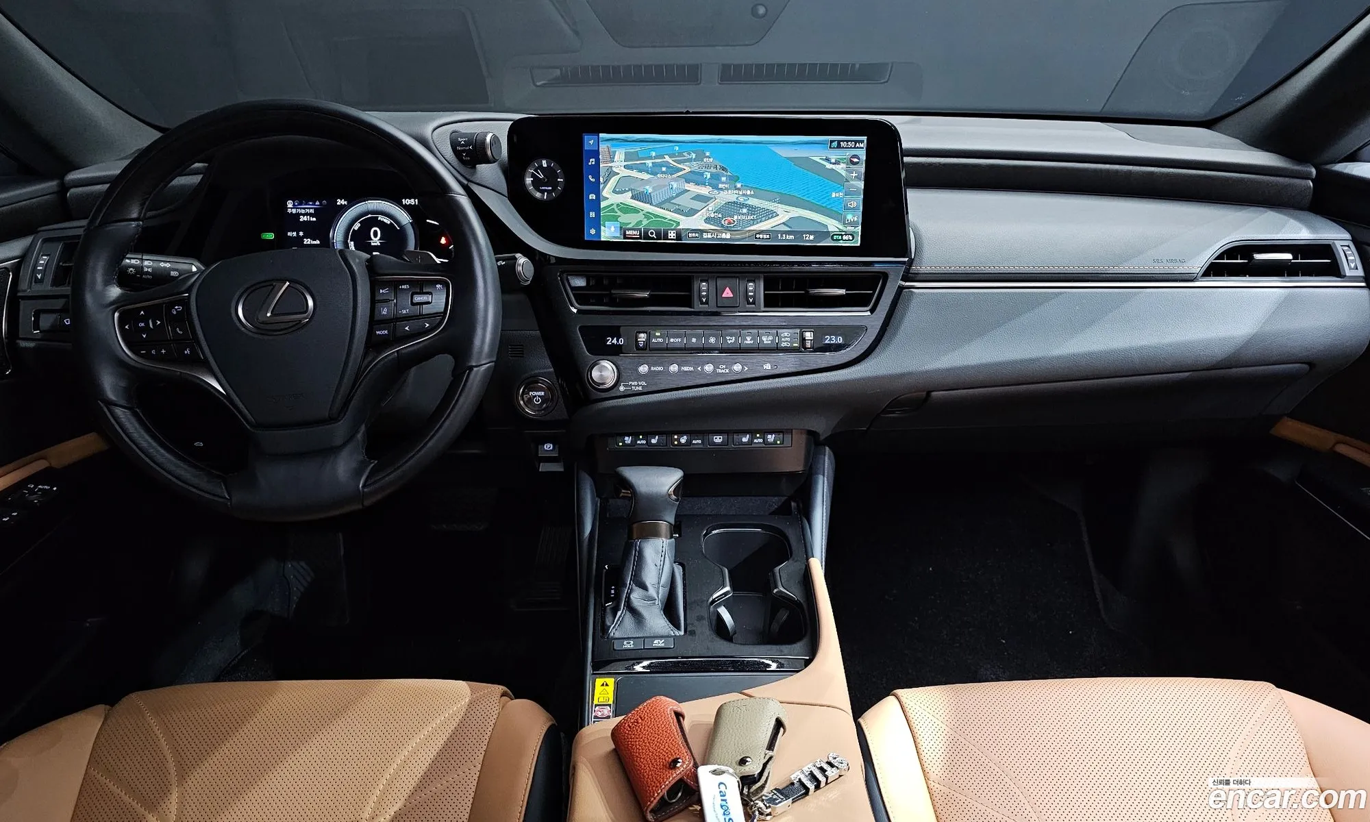 Lexus ES300h 7th Gen 2024 — 2