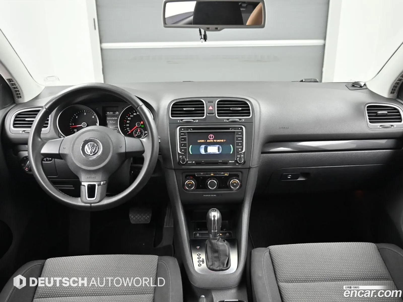 Volkswagen Golf 6th Gen 2011 — 3