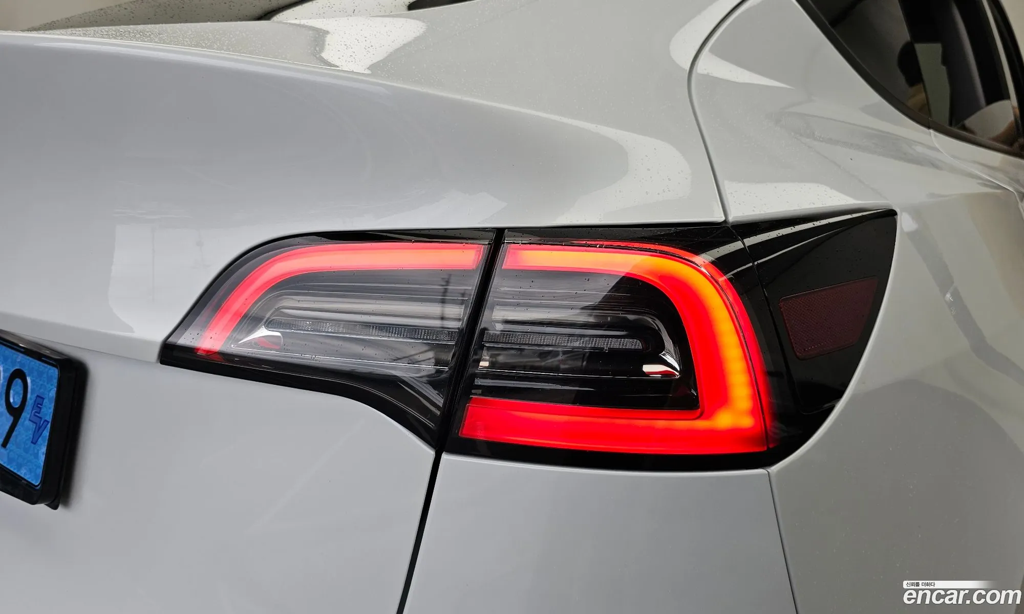 Tesla Model Y 2023 — 13