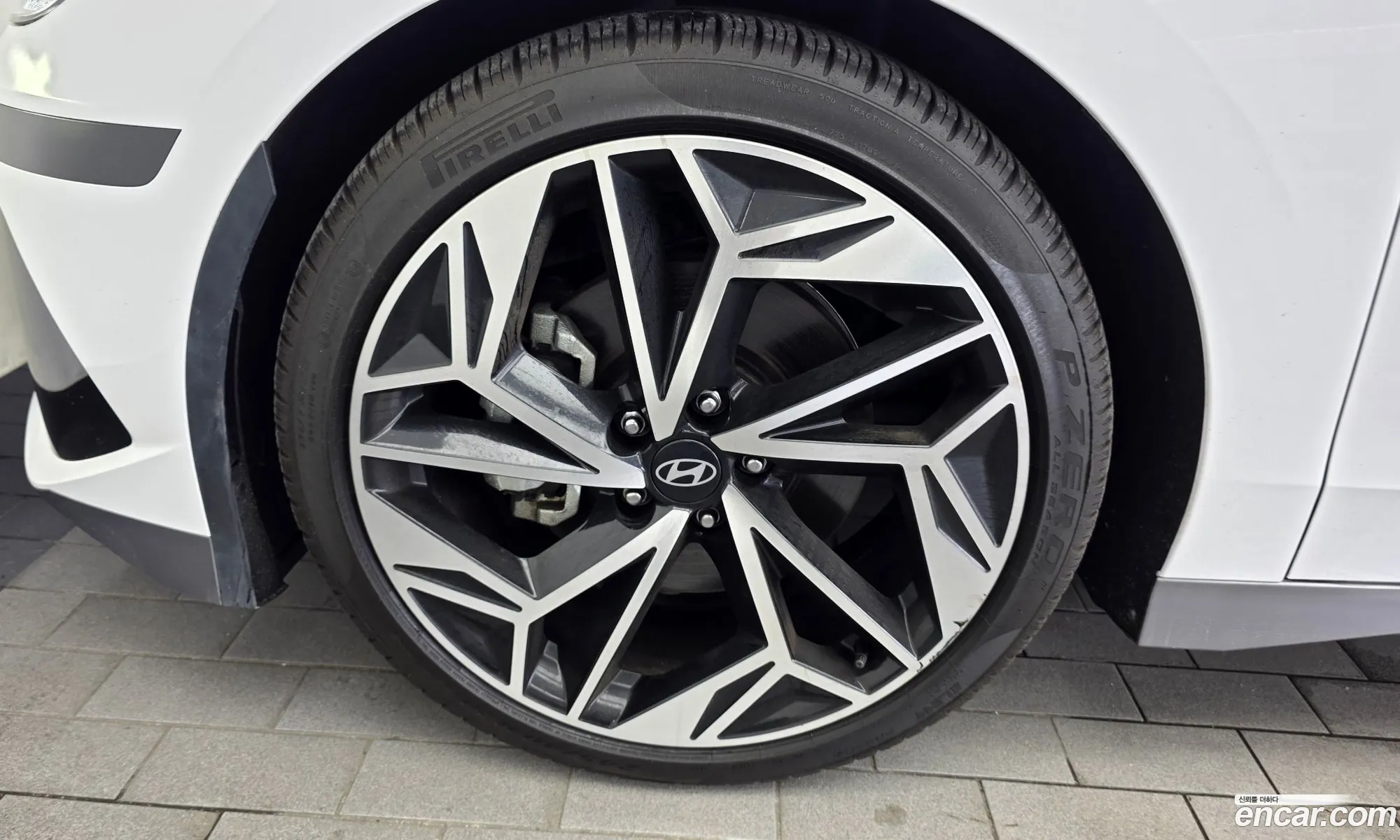 Hyundai Ioniq 6 2022 — 30