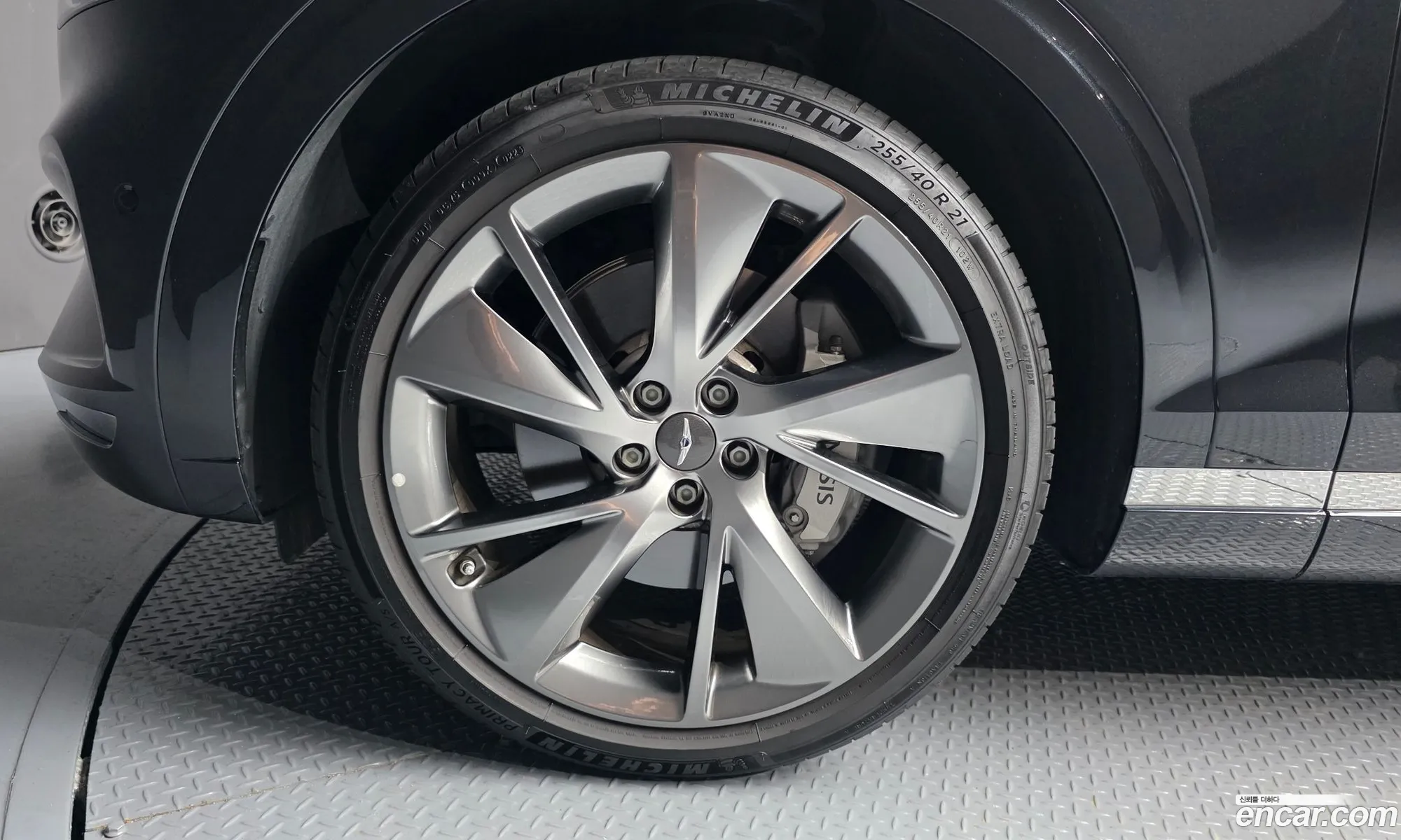 Genesis GV70 2023 — 4