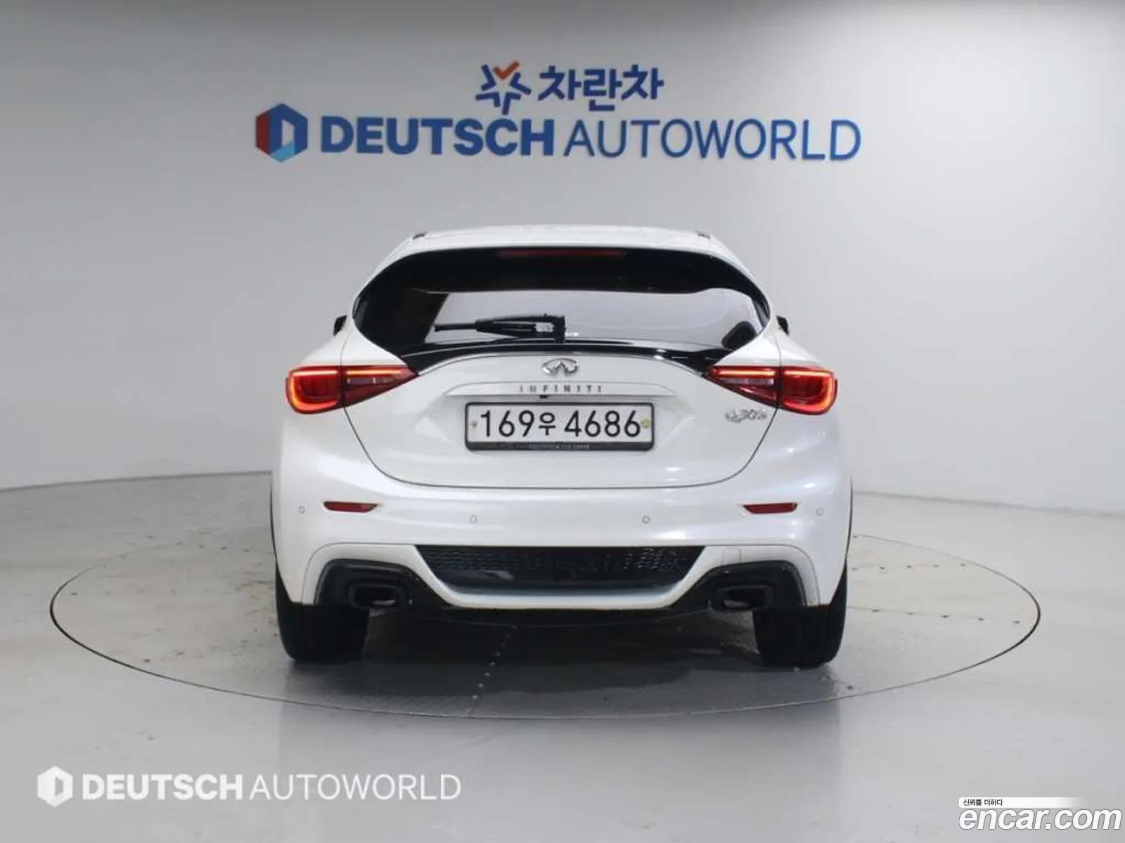 Infiniti Q30 2017 — 6