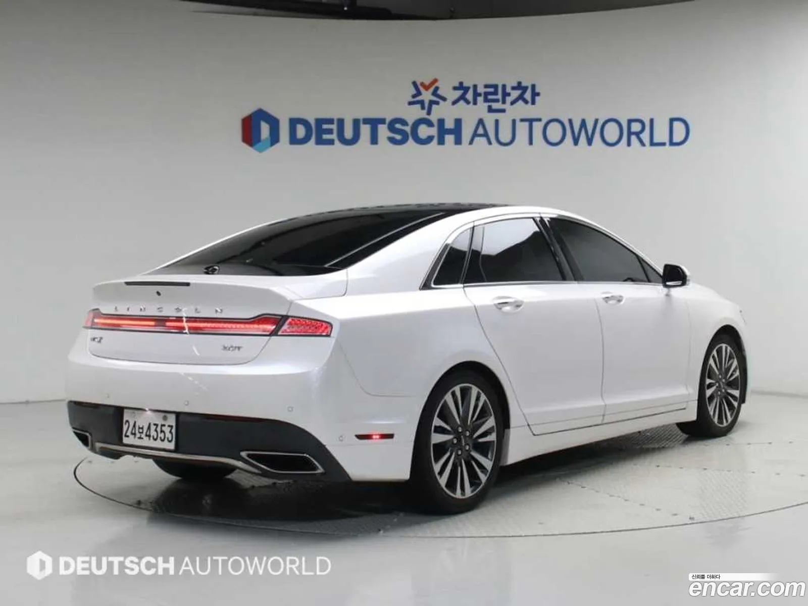 Lincoln MKZ 2019 — 6