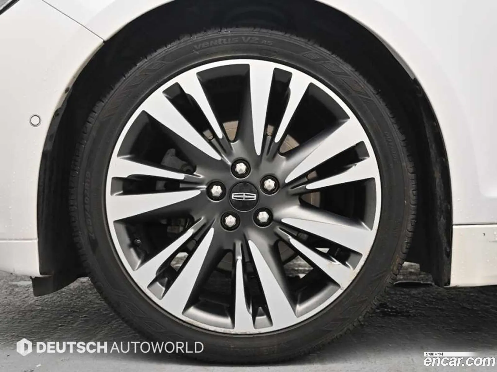 Lincoln MKZ 2019 — 4