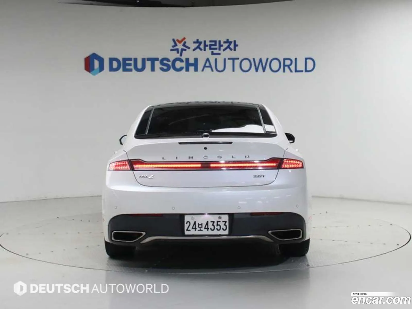 Lincoln MKZ 2019 — 15