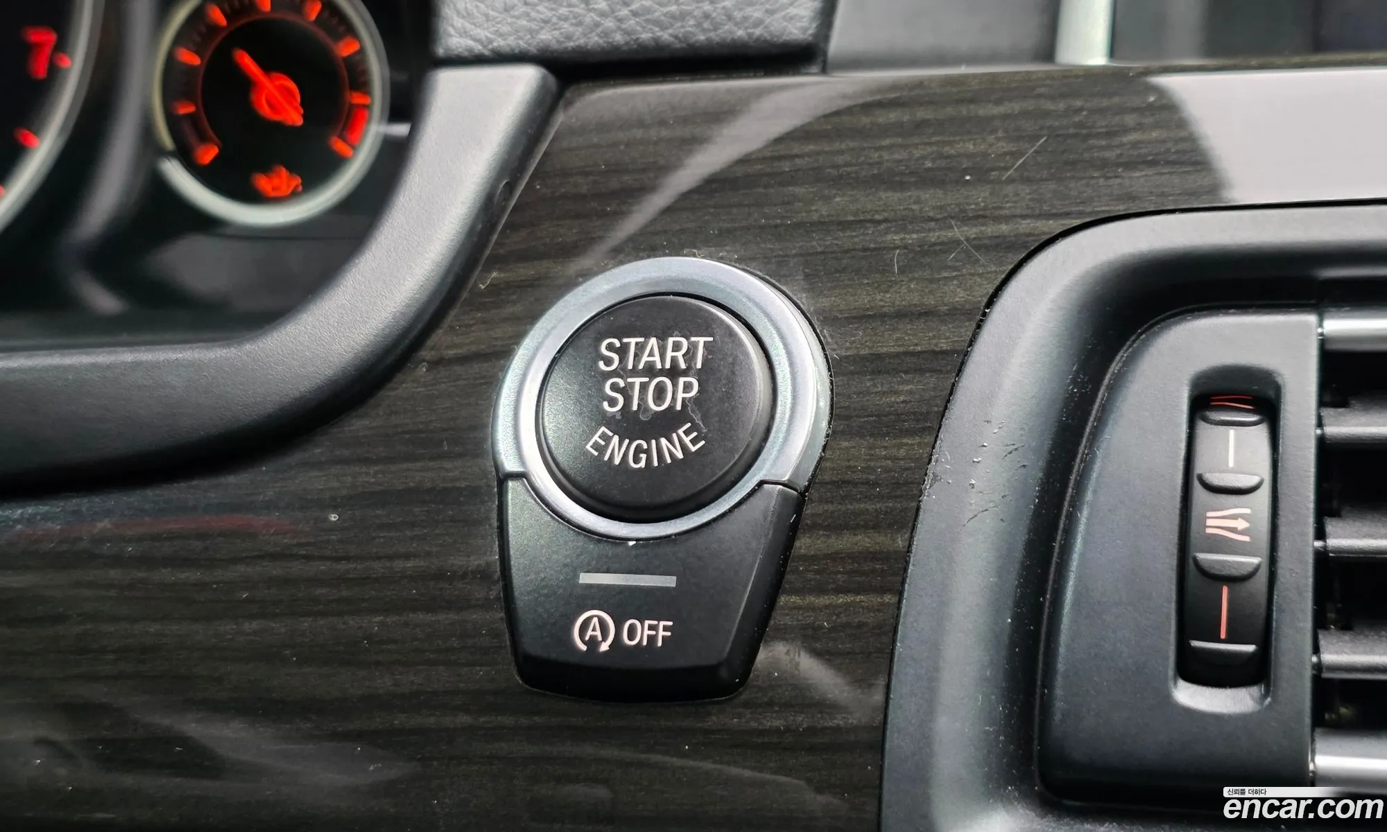 BMW 5 Series 2014 WBA5A5108ED014661 — 12