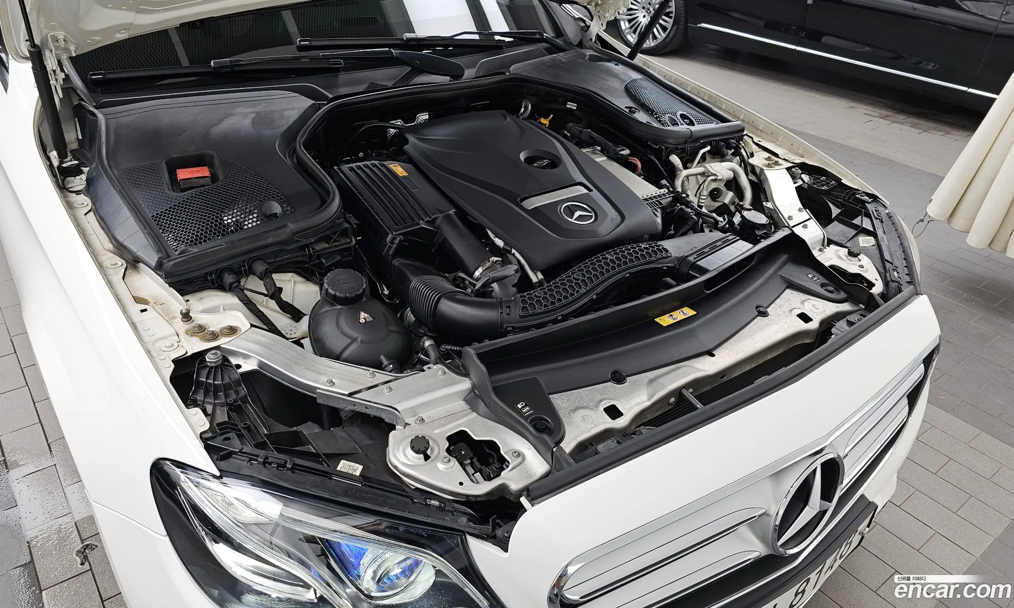 Mercedes-Benz E-Class W213 2019 WDDZF4KB5KA627291 — 10