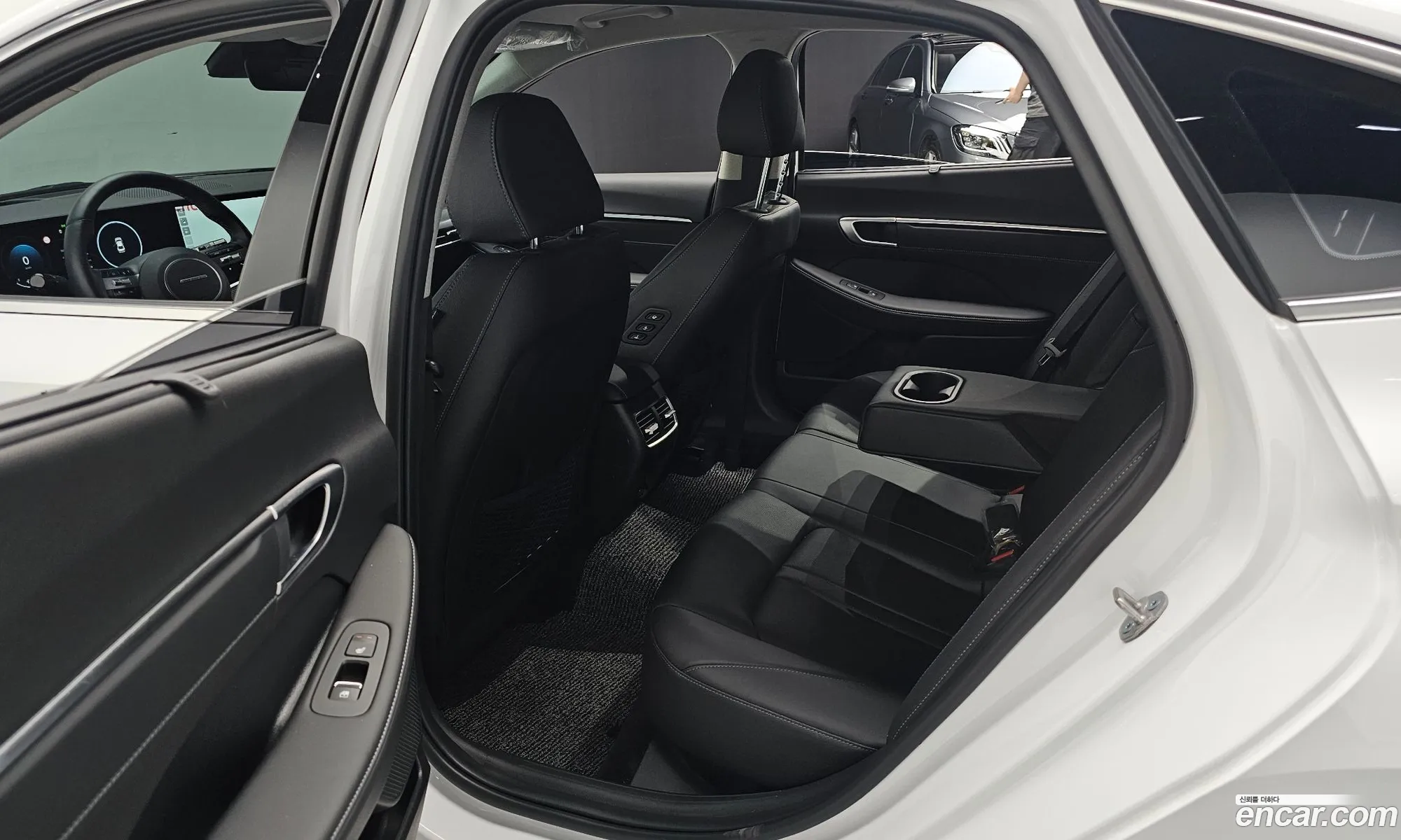 Hyundai Sonata the Edge 2023 — 8