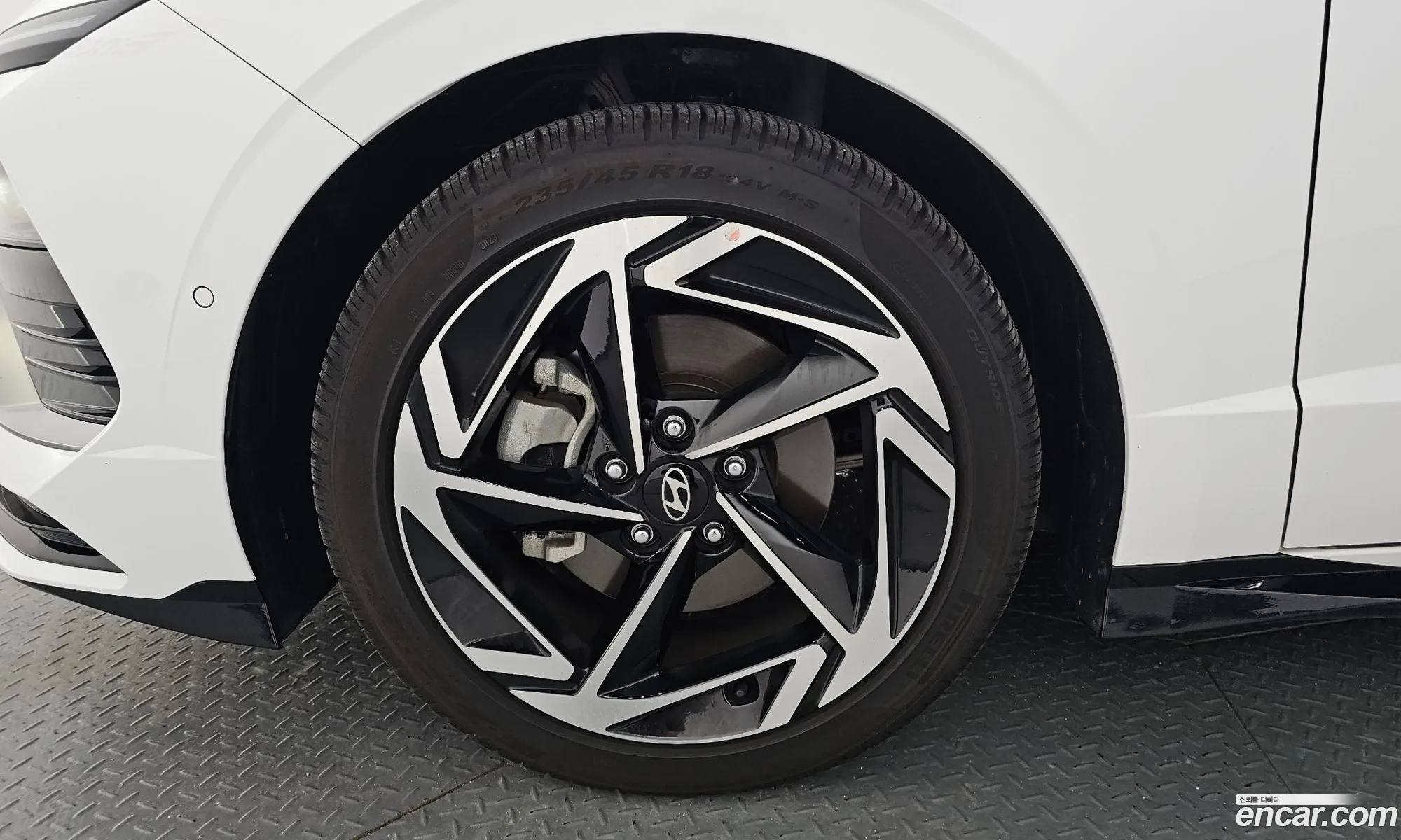 Hyundai Sonata the Edge 2023 — 18